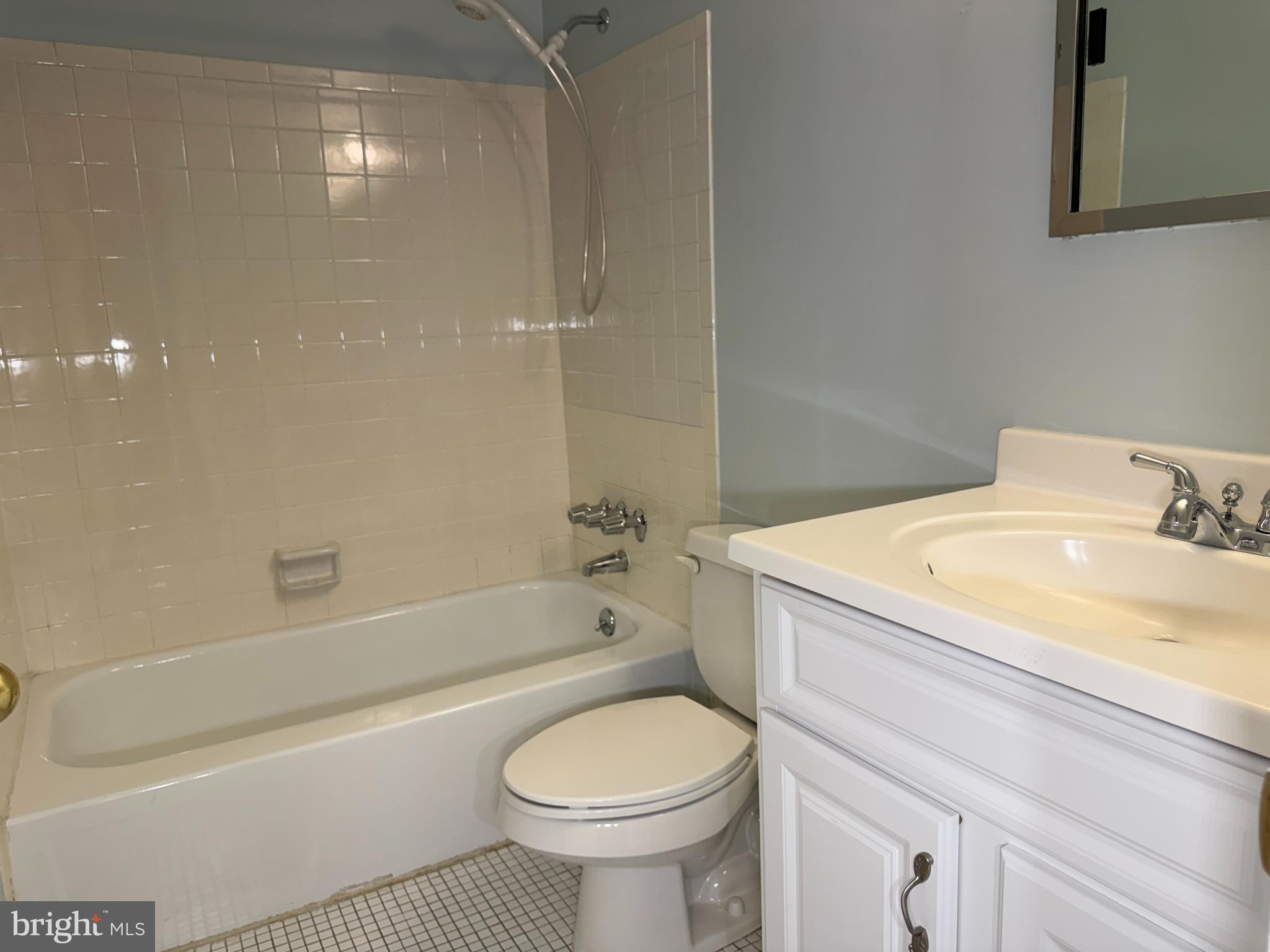 ROCKLAND RUN - Residential