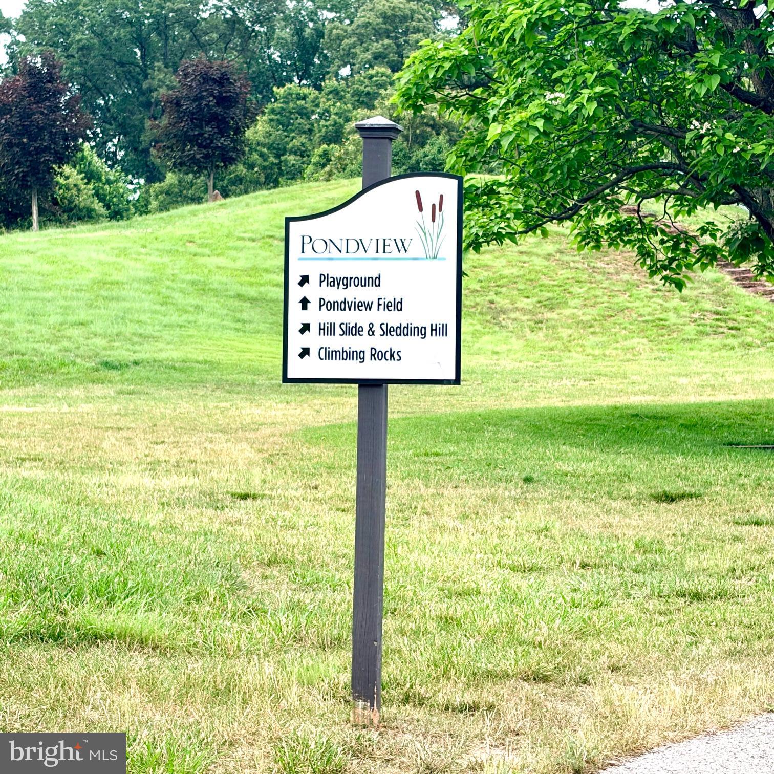 PONDVIEW - Residential