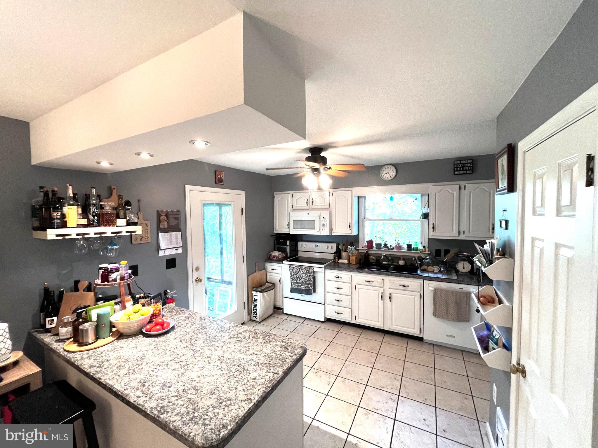 PINE BROOK - Residential
