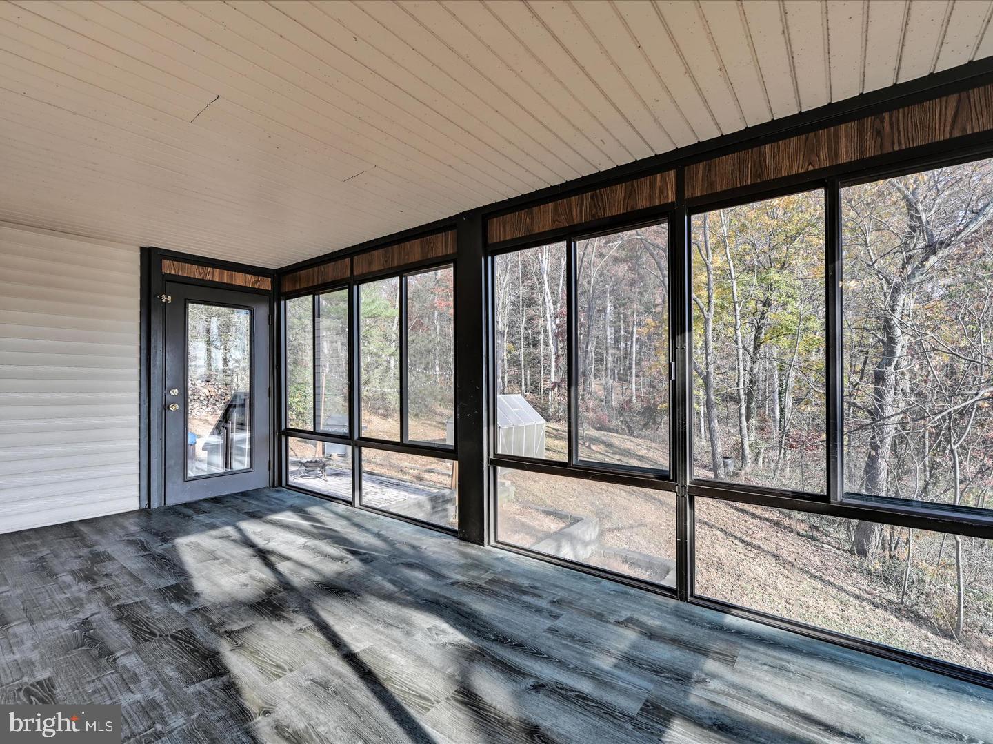 PINE BROOK - Residential