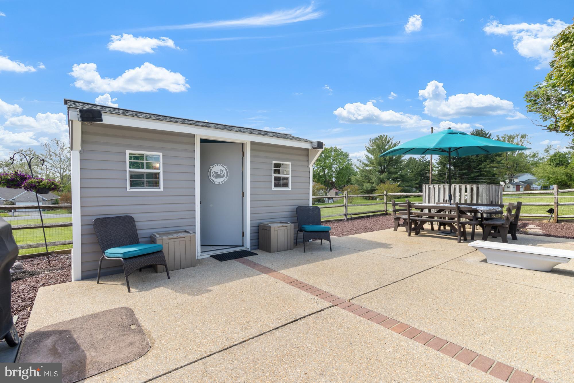 FAIRWAY - Residential