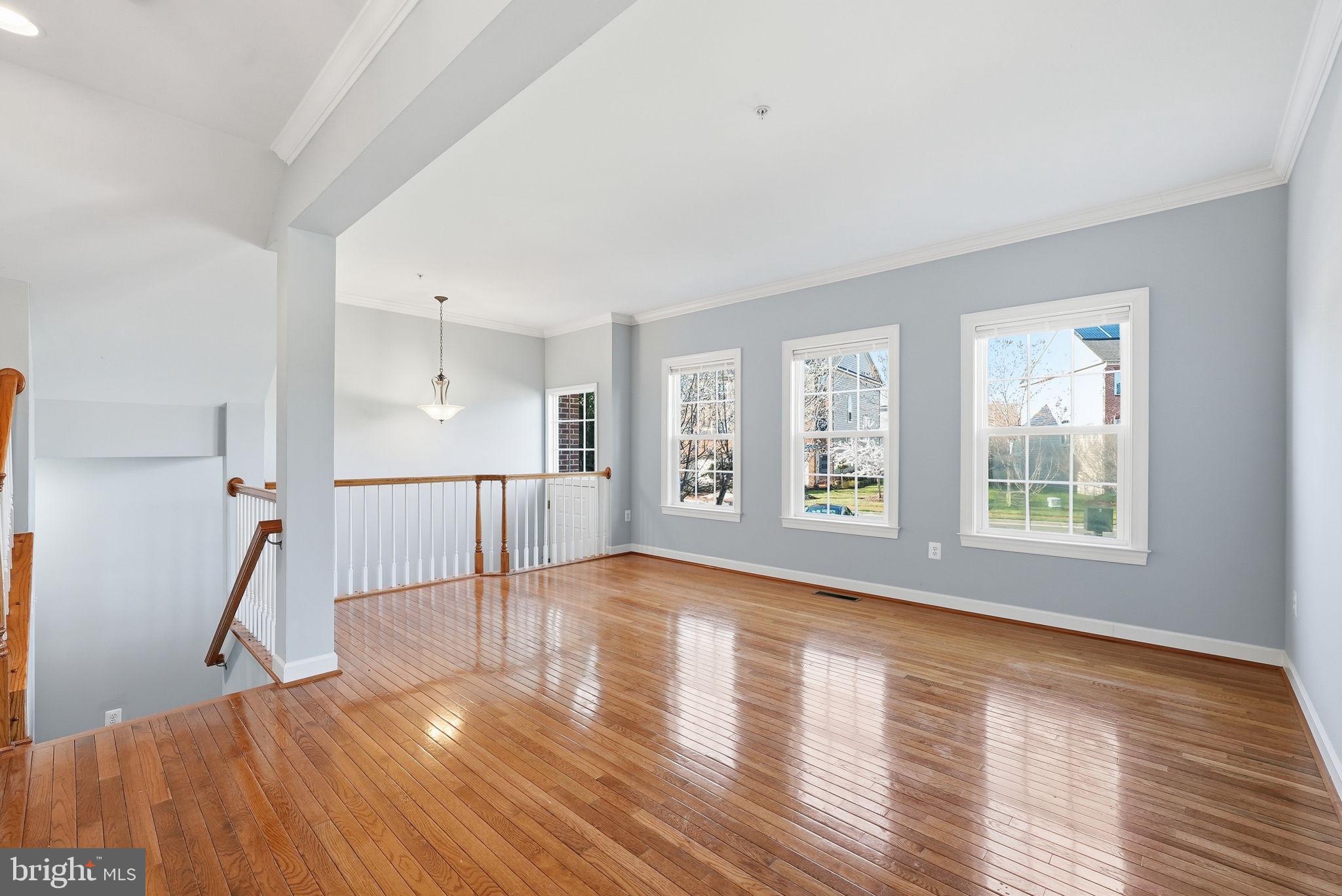 OAK CREEK CLUB - Residential