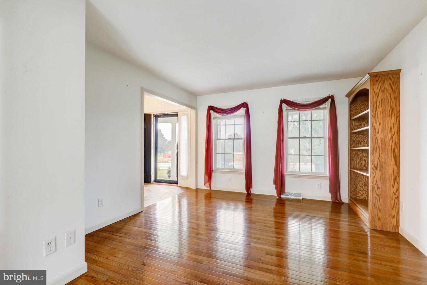 WILLOW SOUTH - Residential
