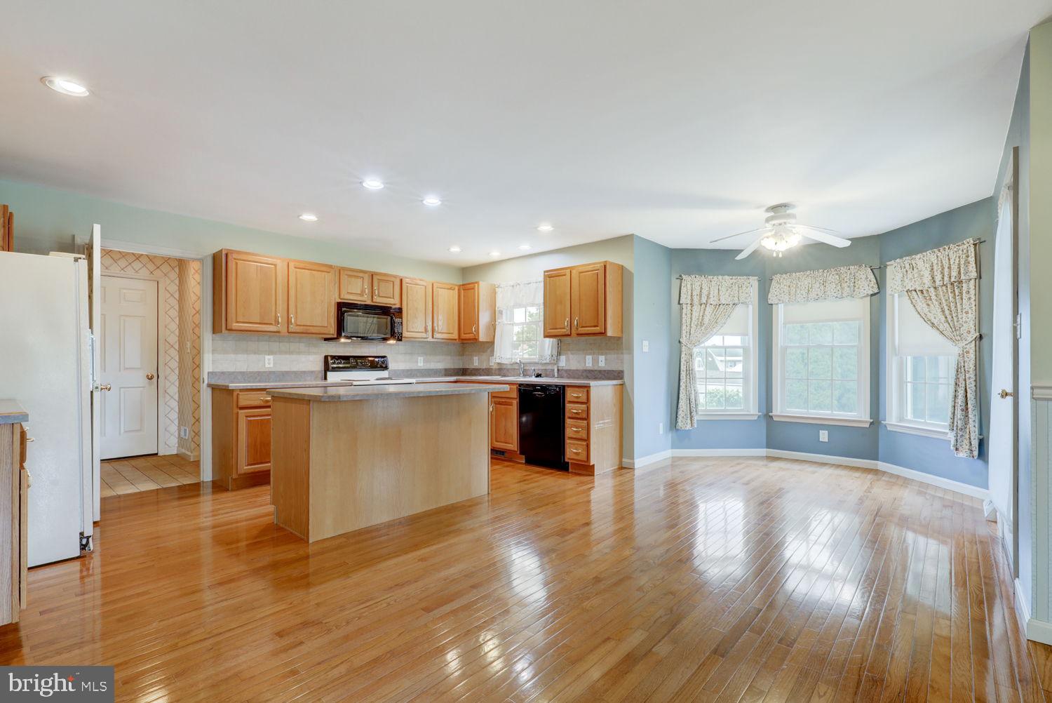 WILLOW SOUTH - Residential