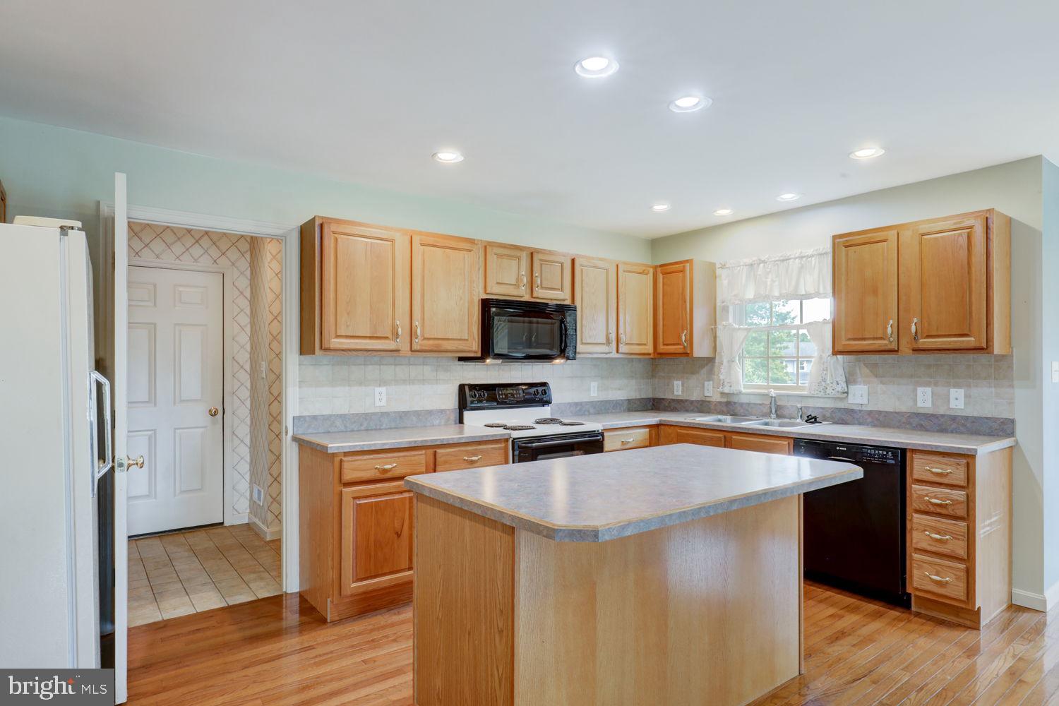 WILLOW SOUTH - Residential