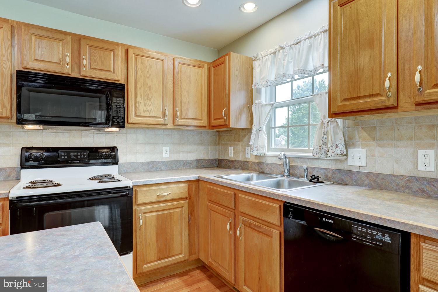 WILLOW SOUTH - Residential