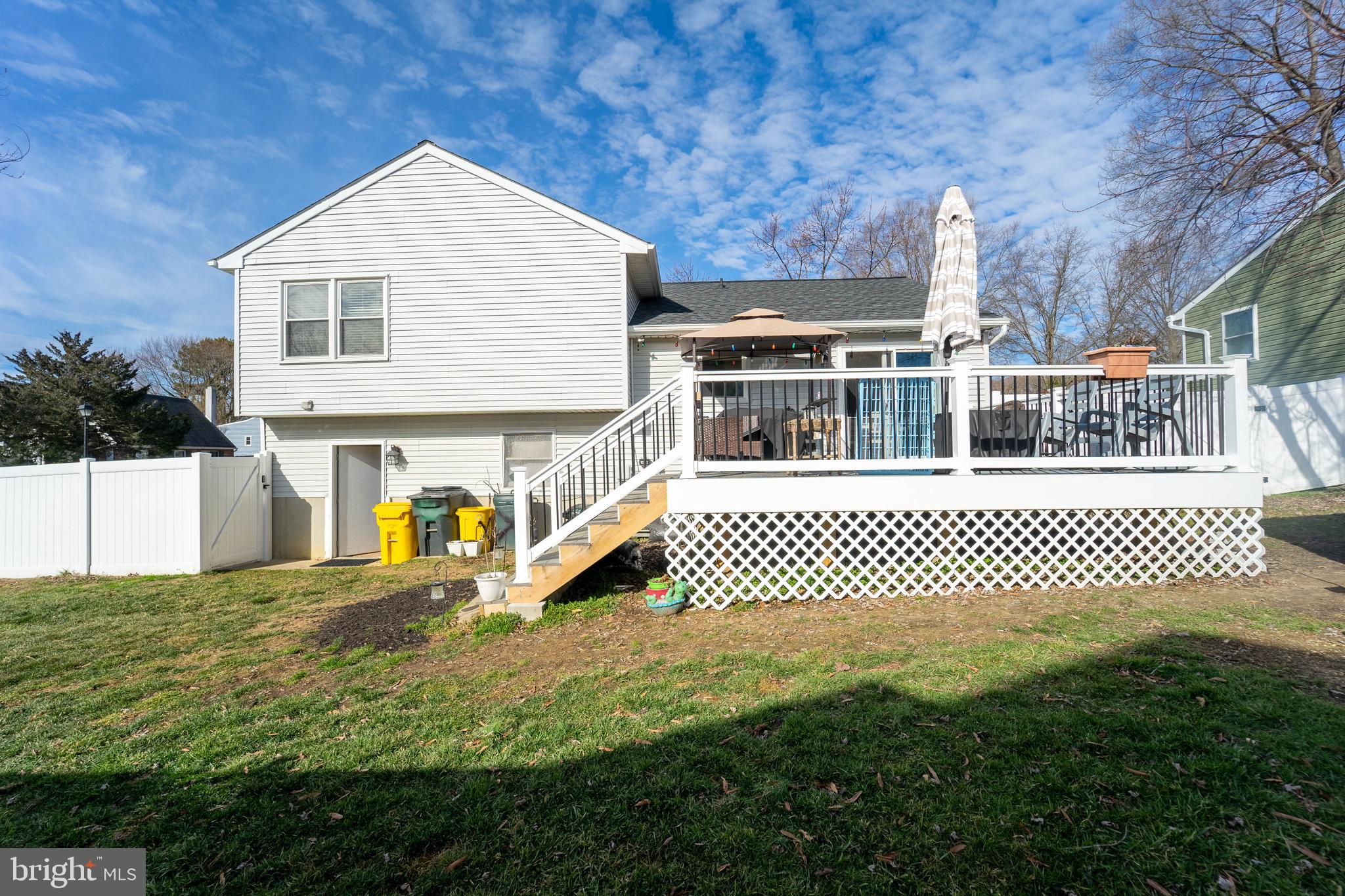 REVELL DOWNS - Residential
