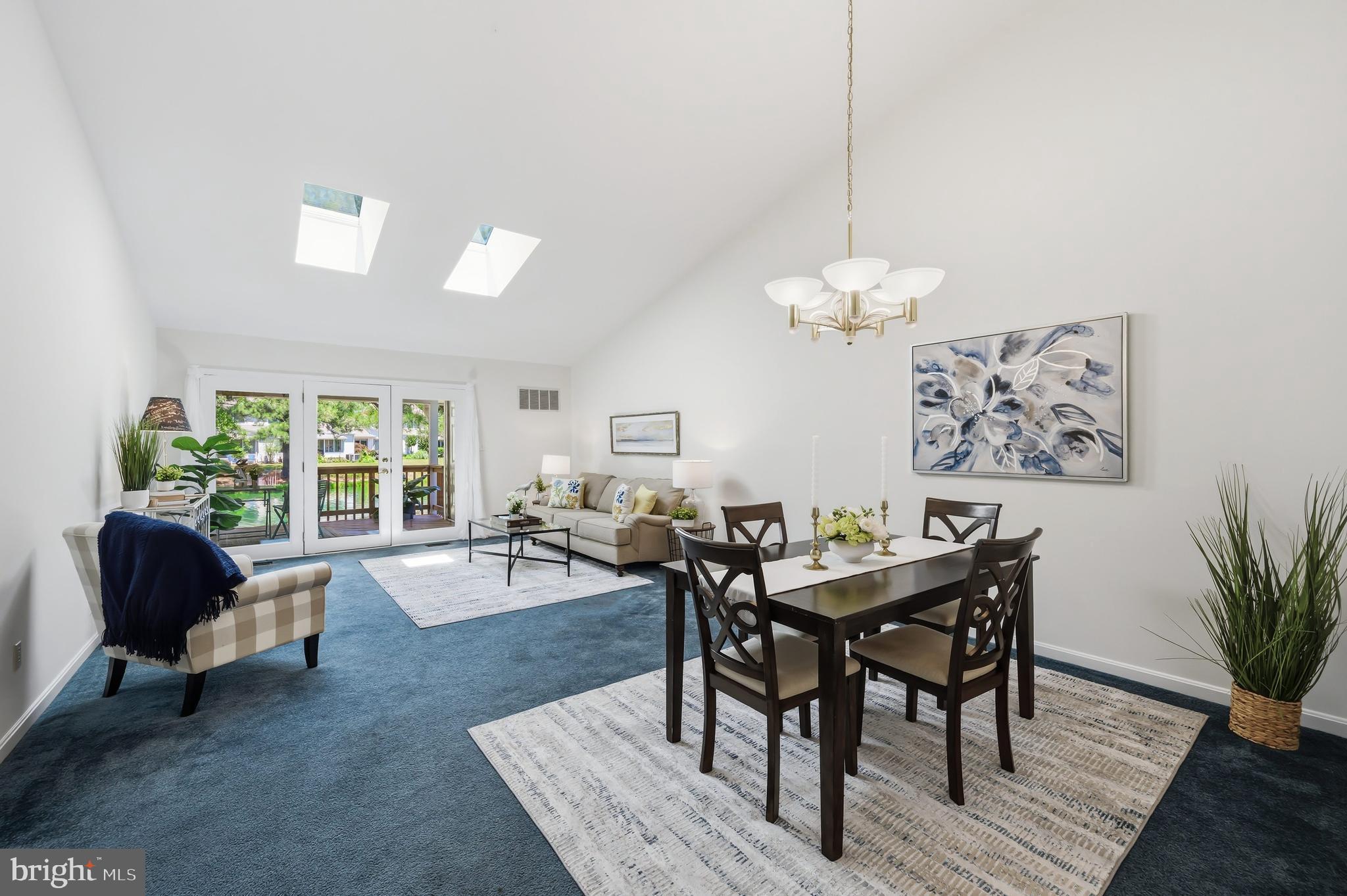 BRIDGEPOINTE - Residential