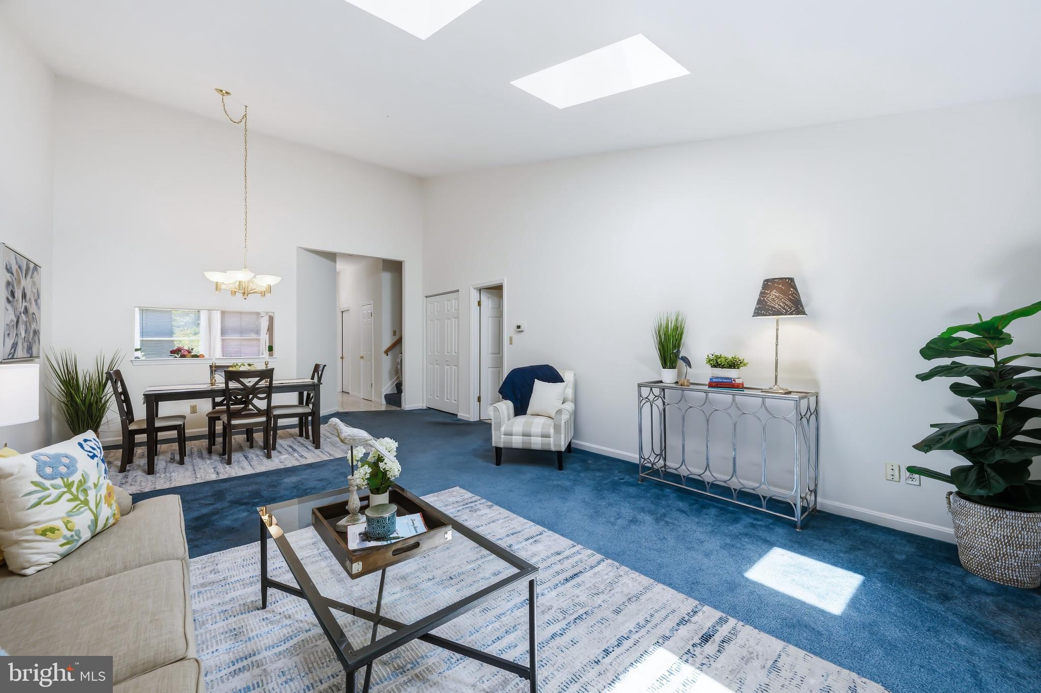 BRIDGEPOINTE - Residential