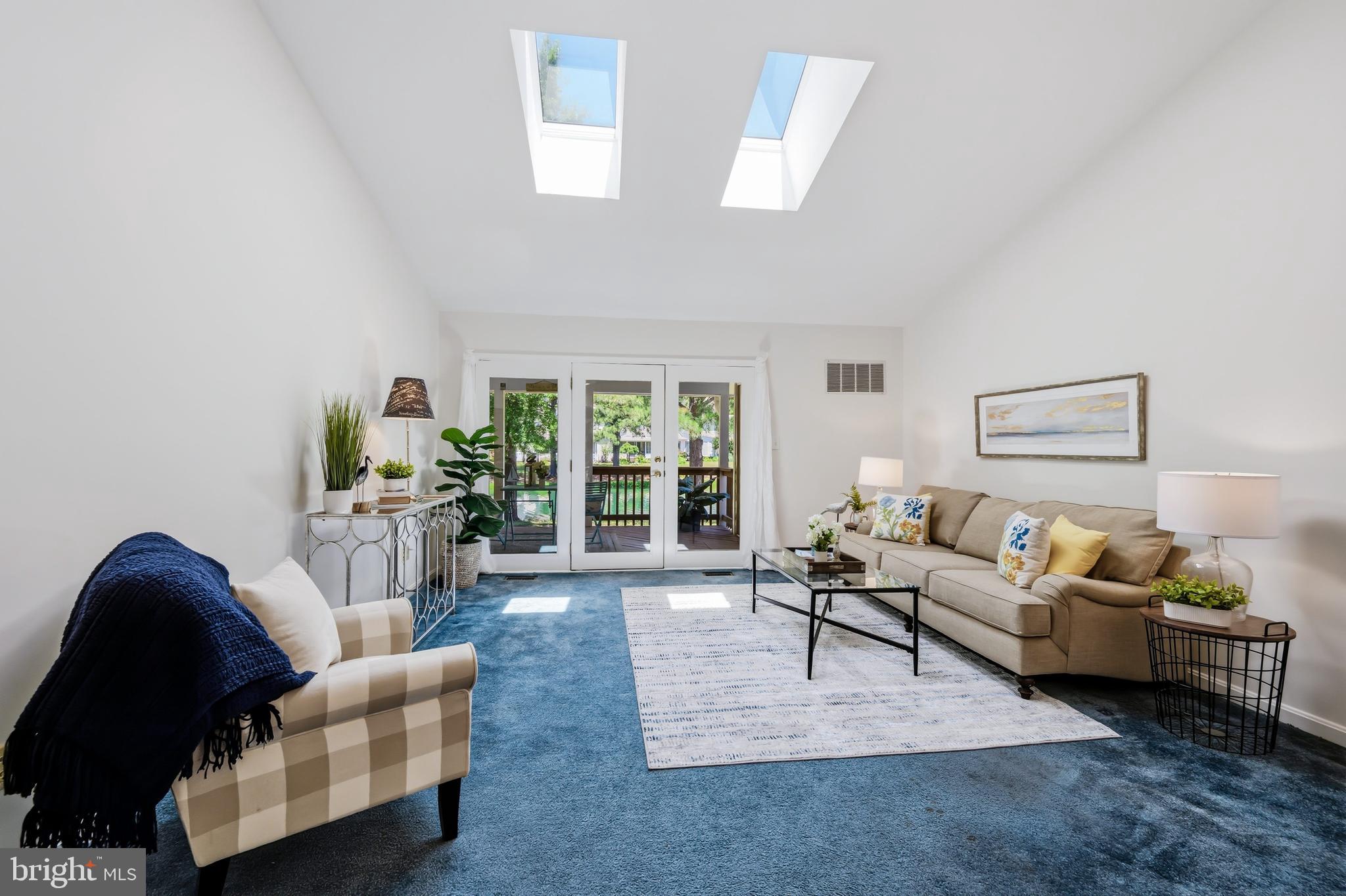 BRIDGEPOINTE - Residential