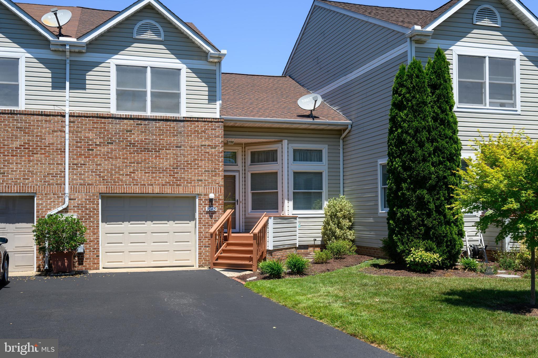 BRIDGEPOINTE - Residential