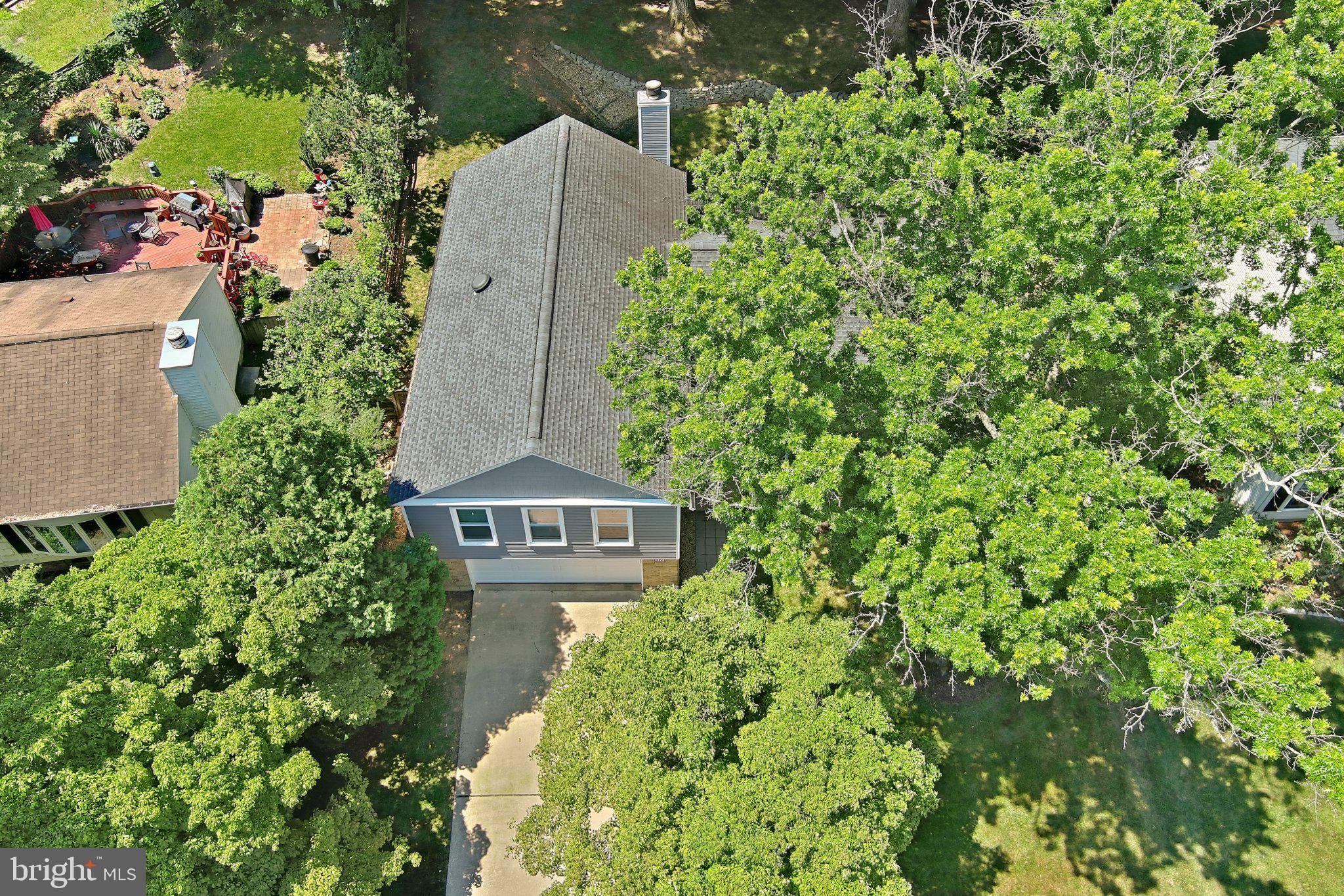 BENT TREE - Residential