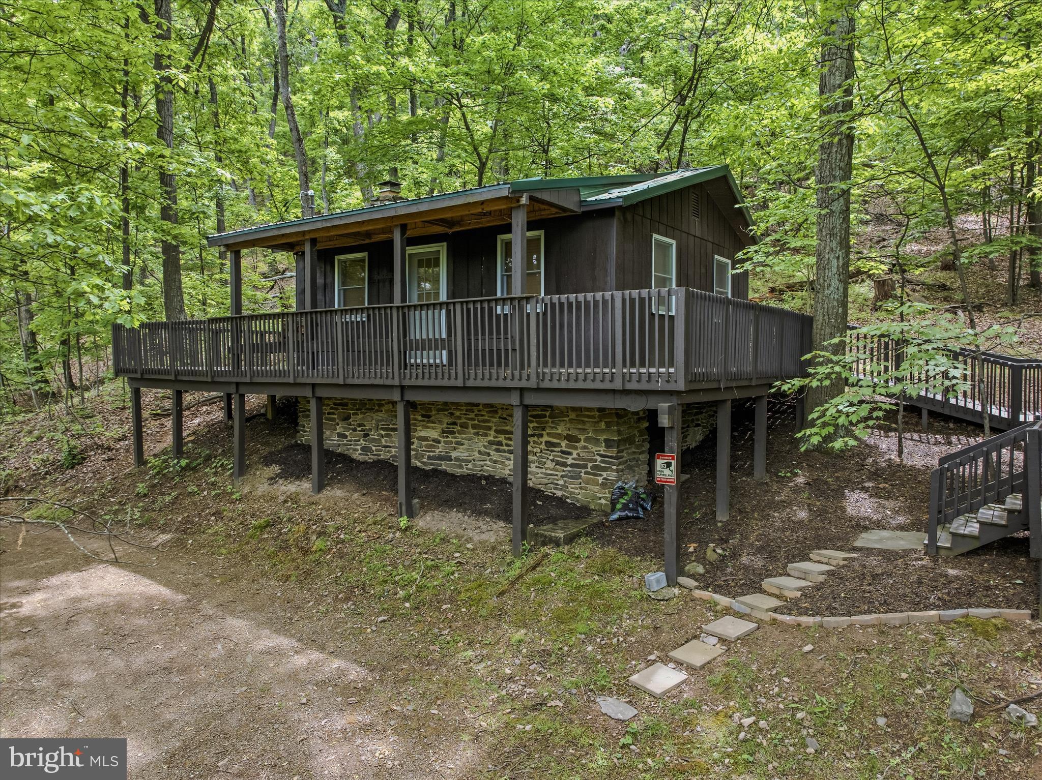 SPRUCE PINE HOLLOW - Residential