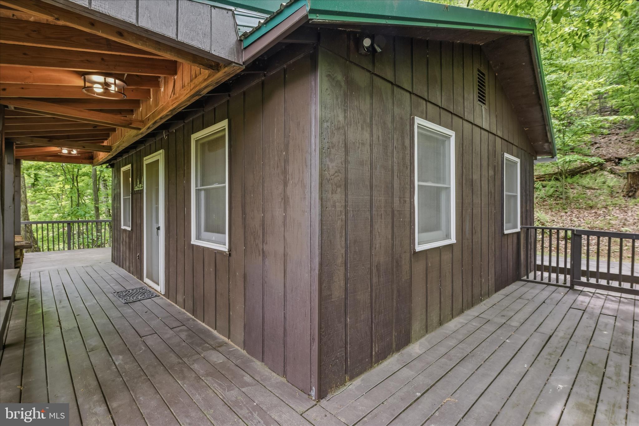 SPRUCE PINE HOLLOW - Residential