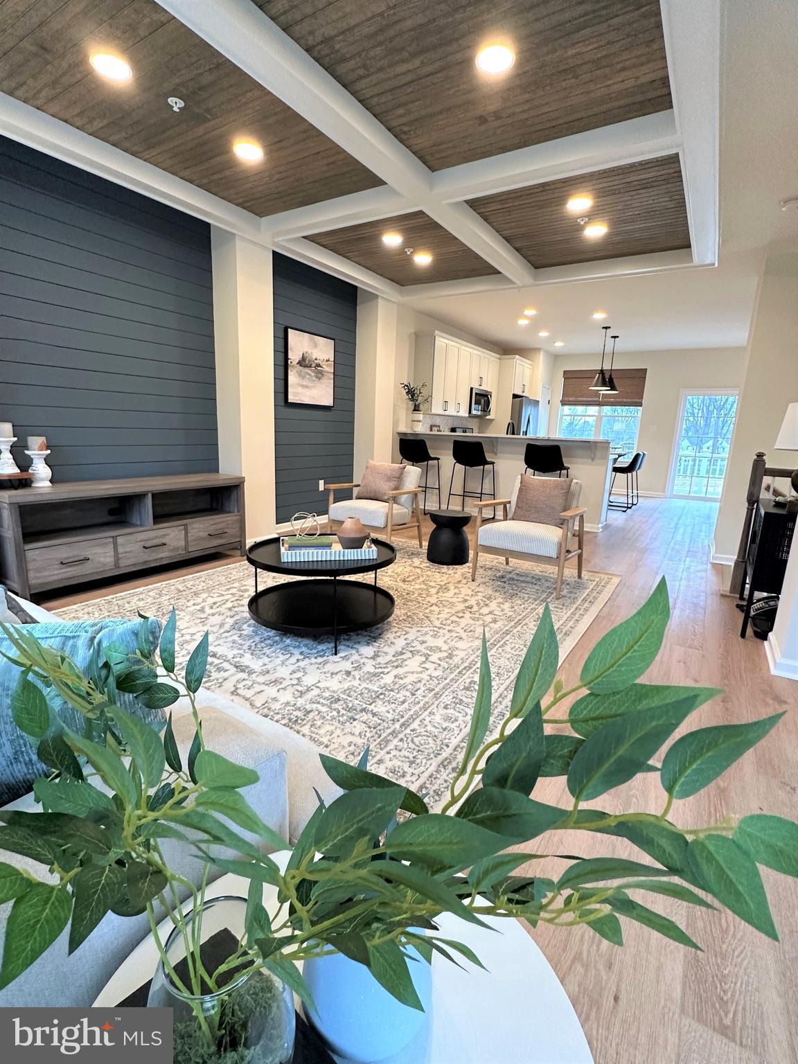 KENNETT POINTE - Residential