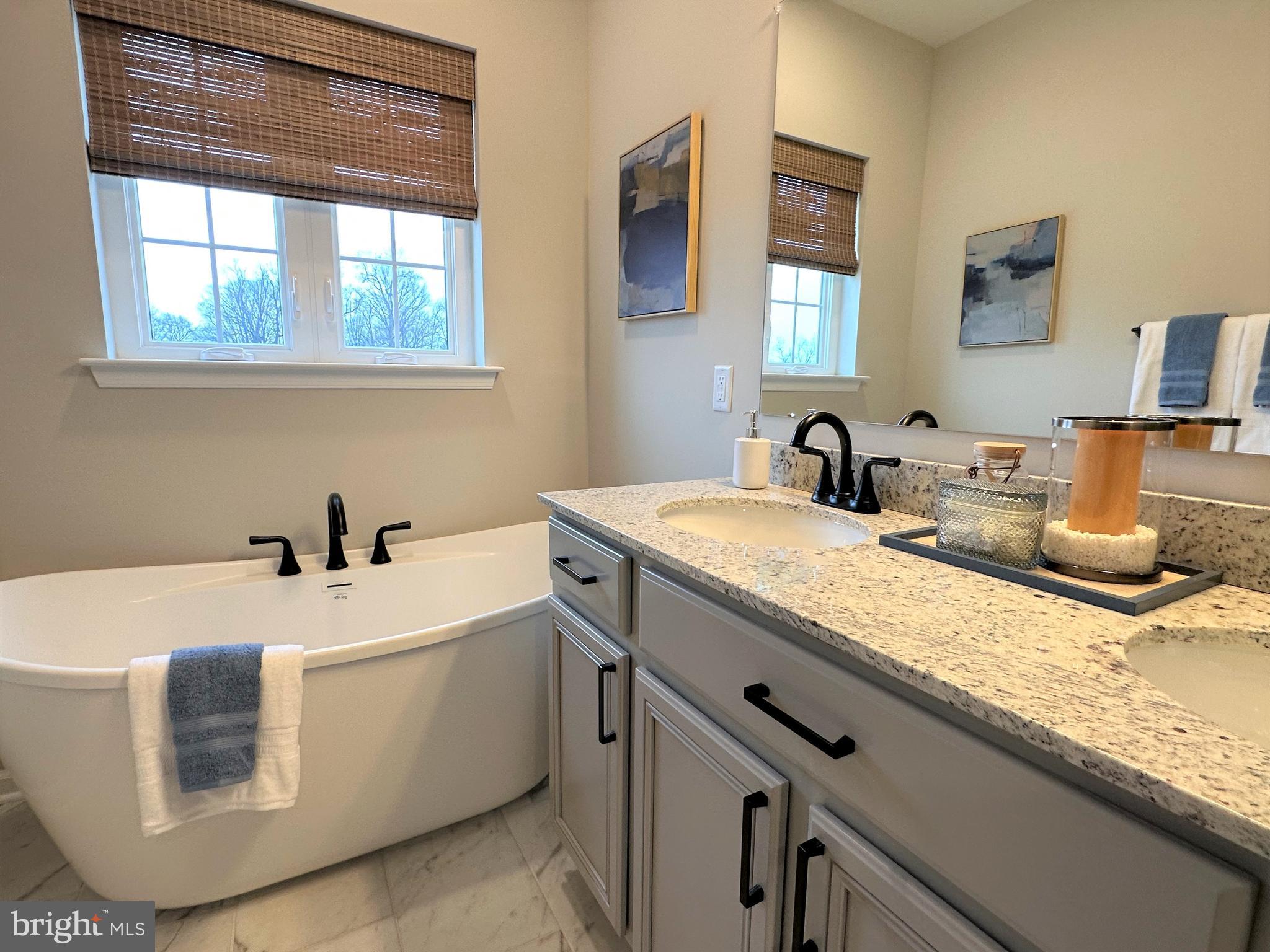 KENNETT POINTE - Residential
