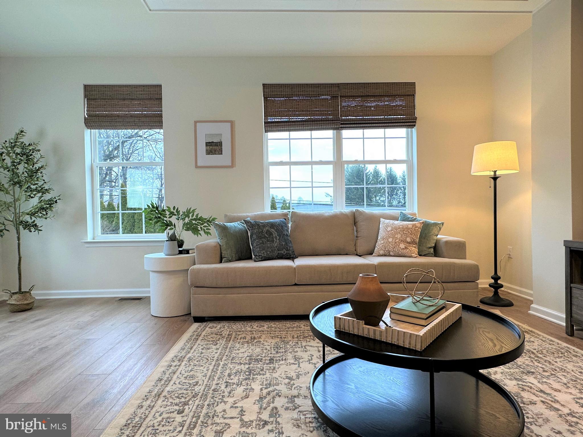 KENNETT POINTE - Residential