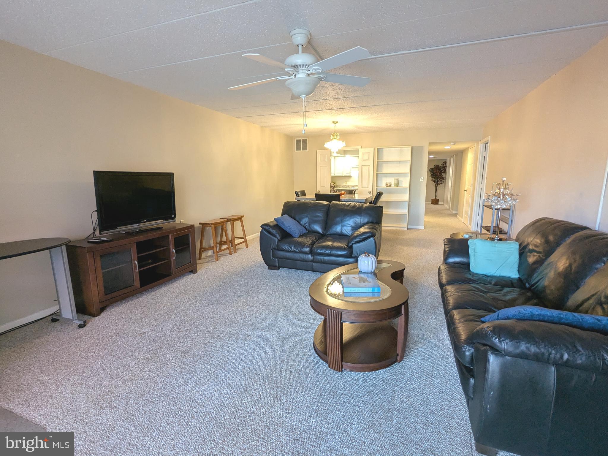 CANAL WOODS III - Residential