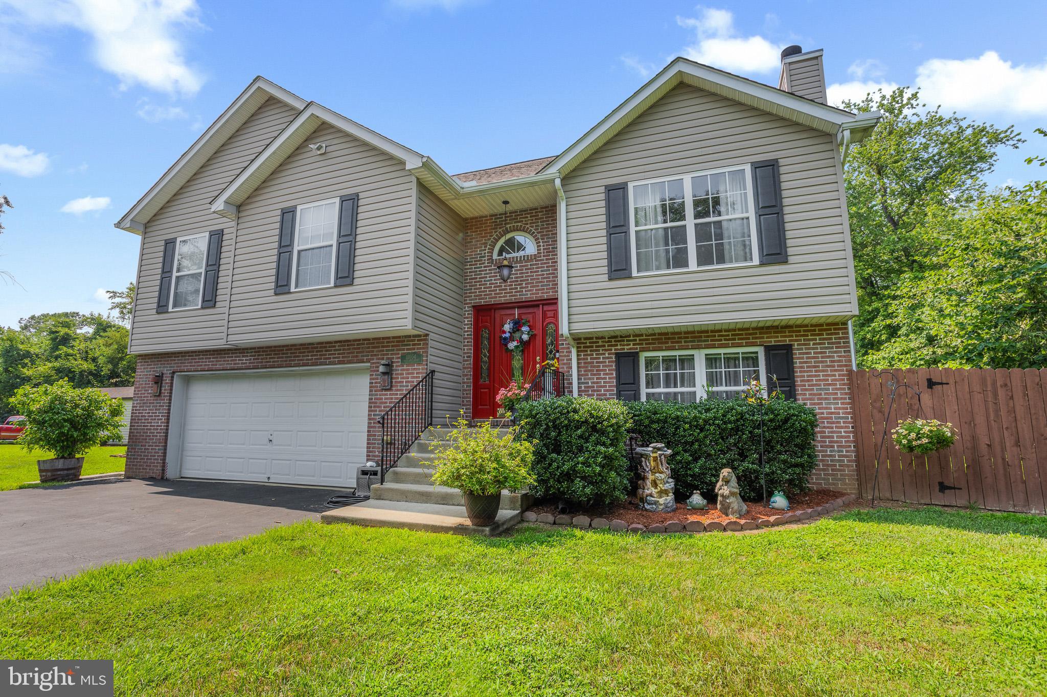 LANEDON - Residential