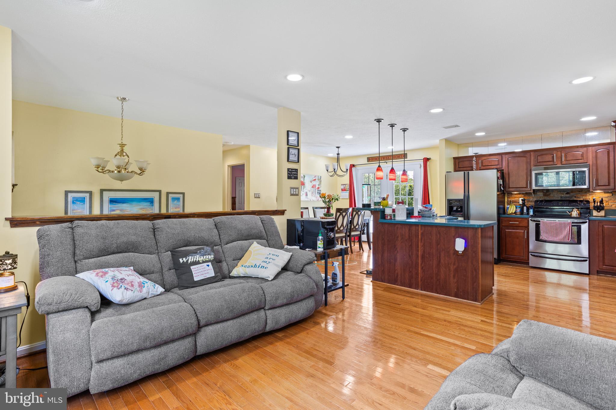 LANEDON - Residential