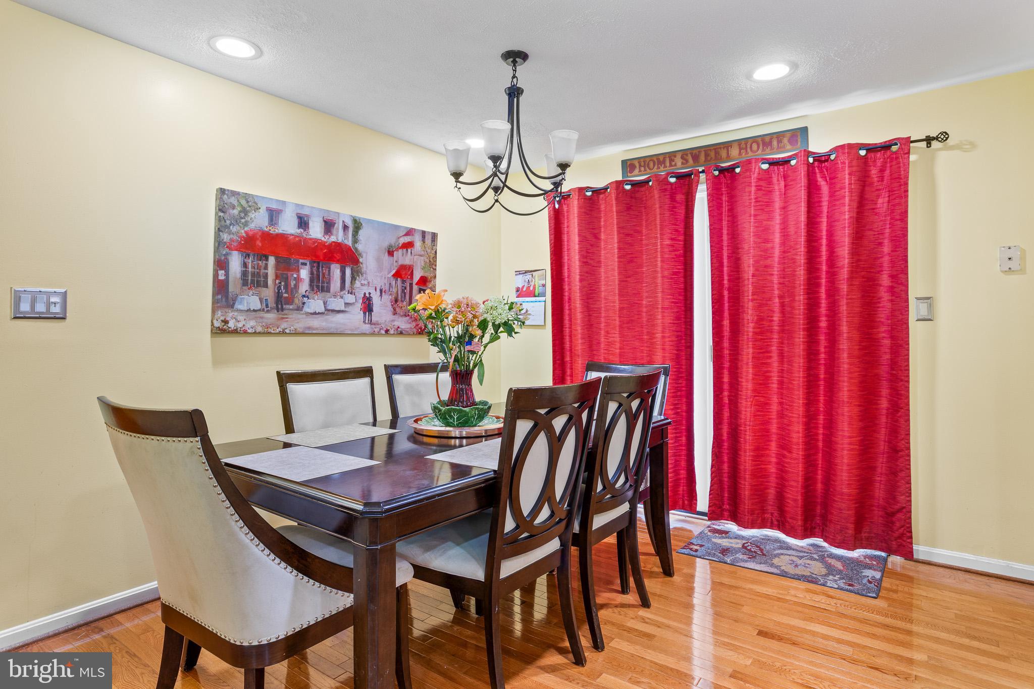 LANEDON - Residential