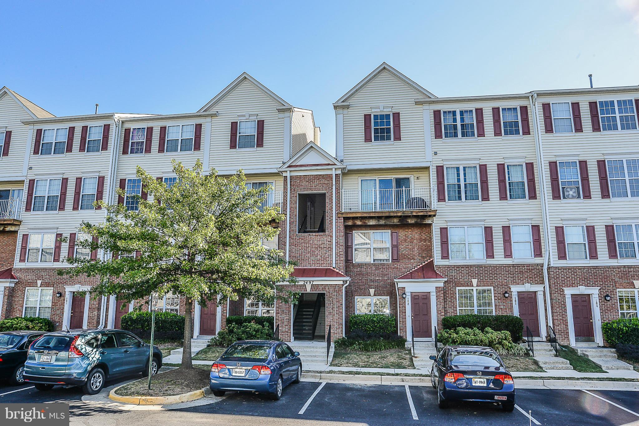 MOTIVATED SELLERS! This home is a steal at this price.  2 level condo with 2 master bedrooms, both with walk in closets and there own bathrooms.  Freshly painted, very bright  living room with fireplace. Separate dining room. Kitchen has new dishwasher, 42" white cabinets, and room for a table. Unwind on the balcony with family and friends.