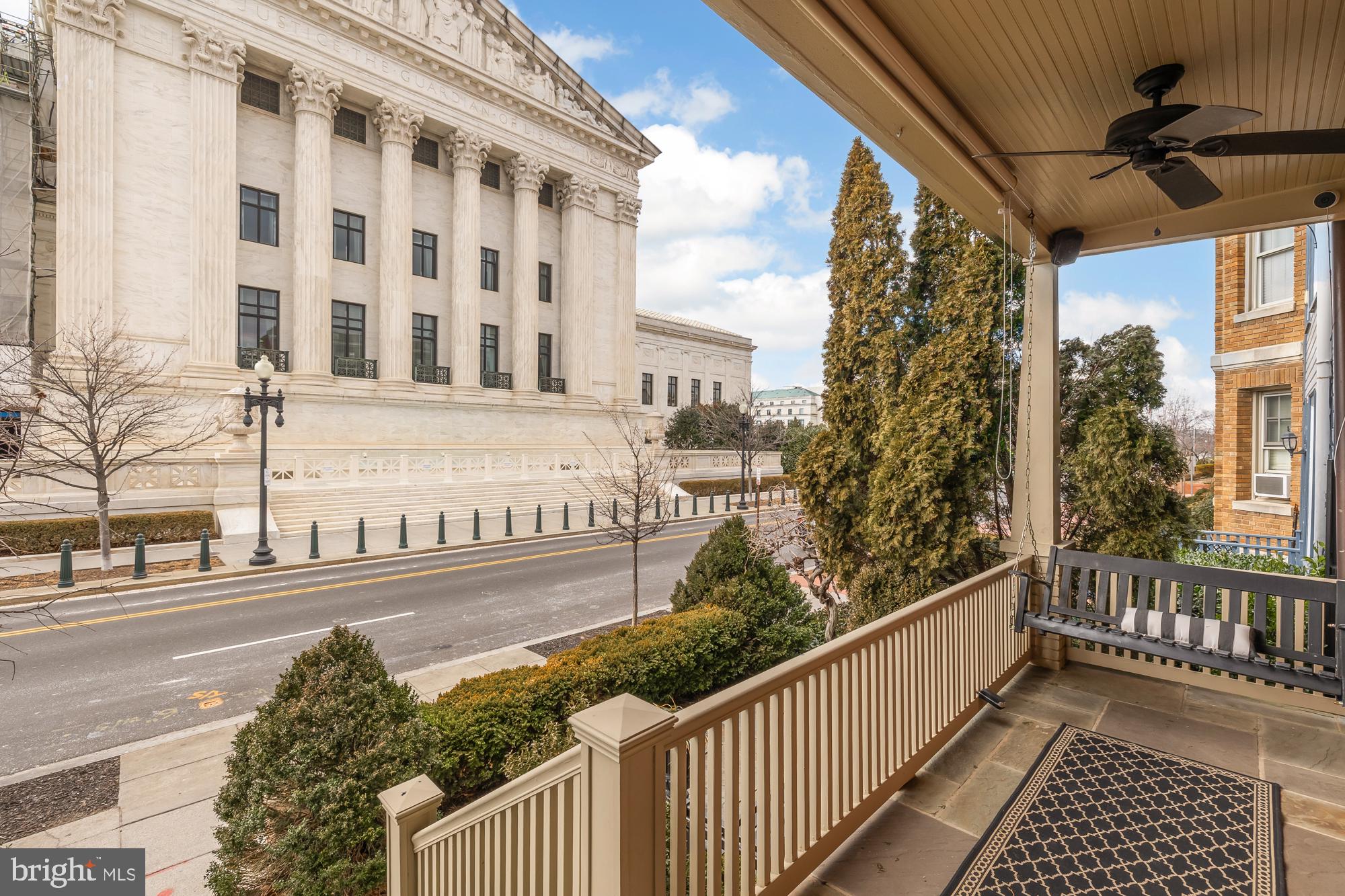 CAPITOL HILL - Residential