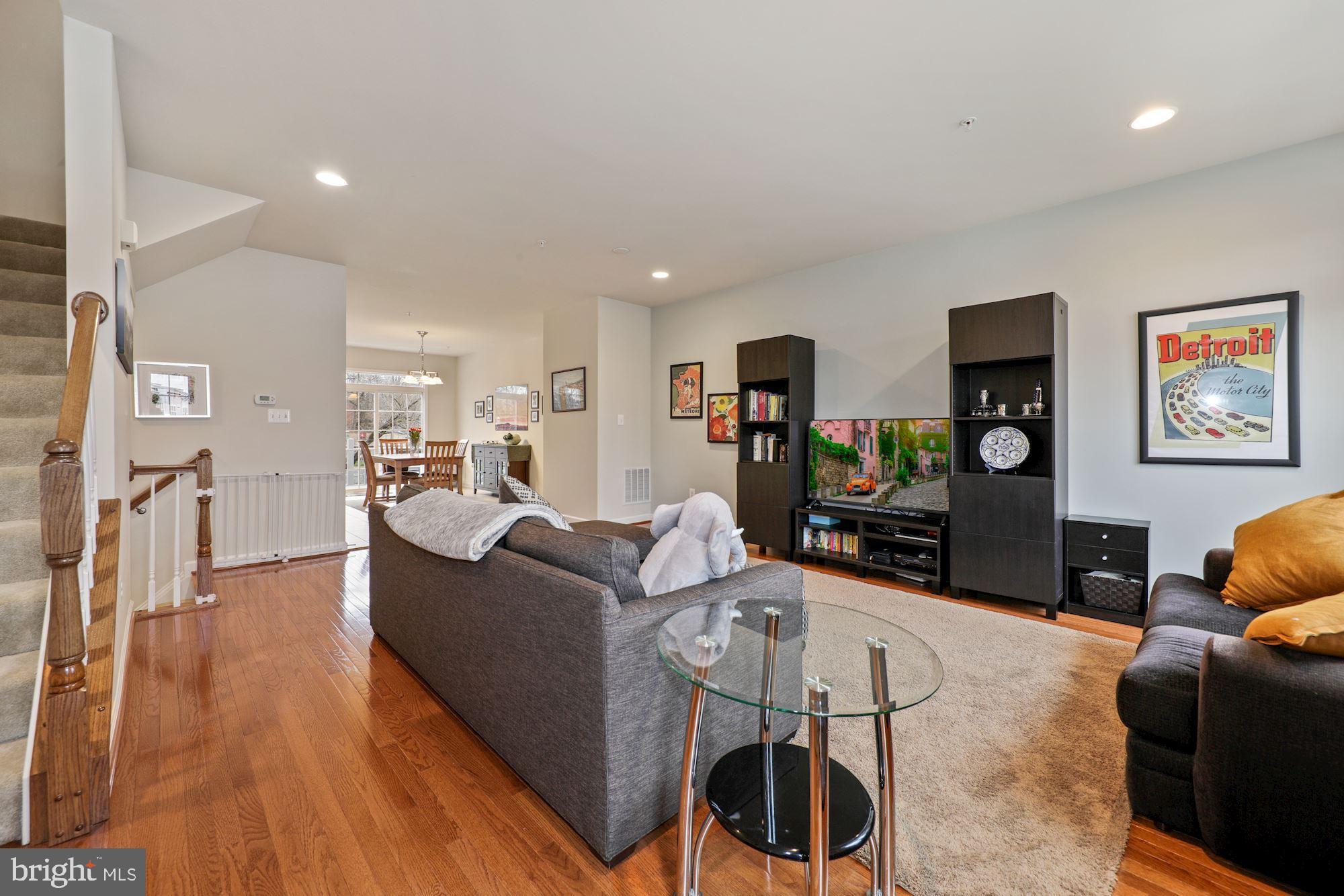 LEESBOROUGH - Residential