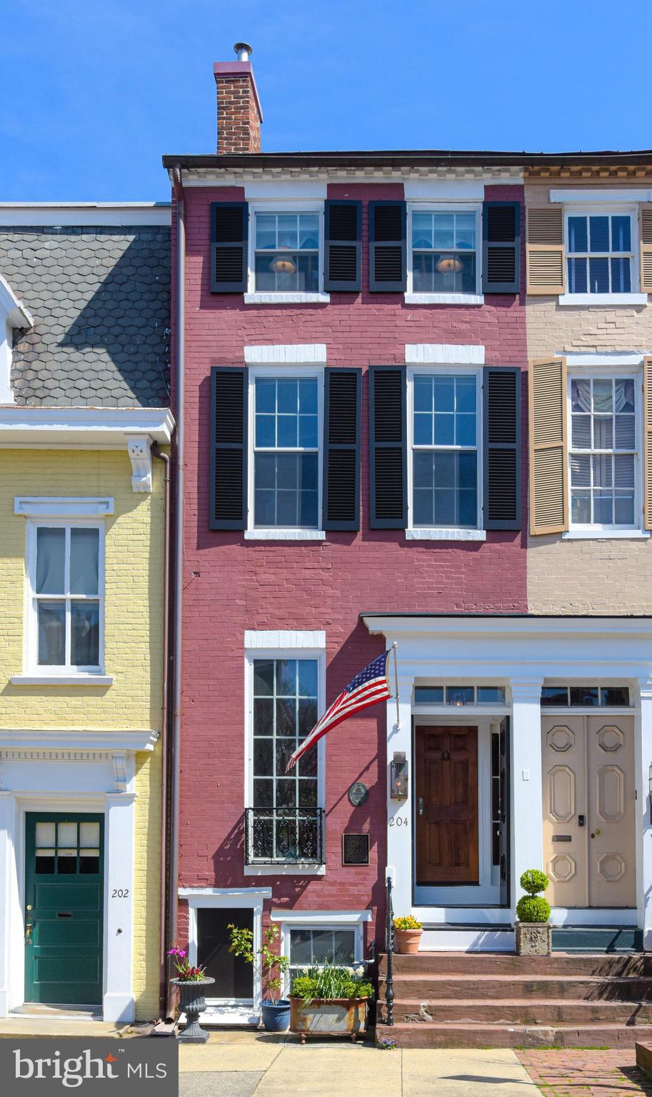 HISTORIC OLD TOWN - Residential