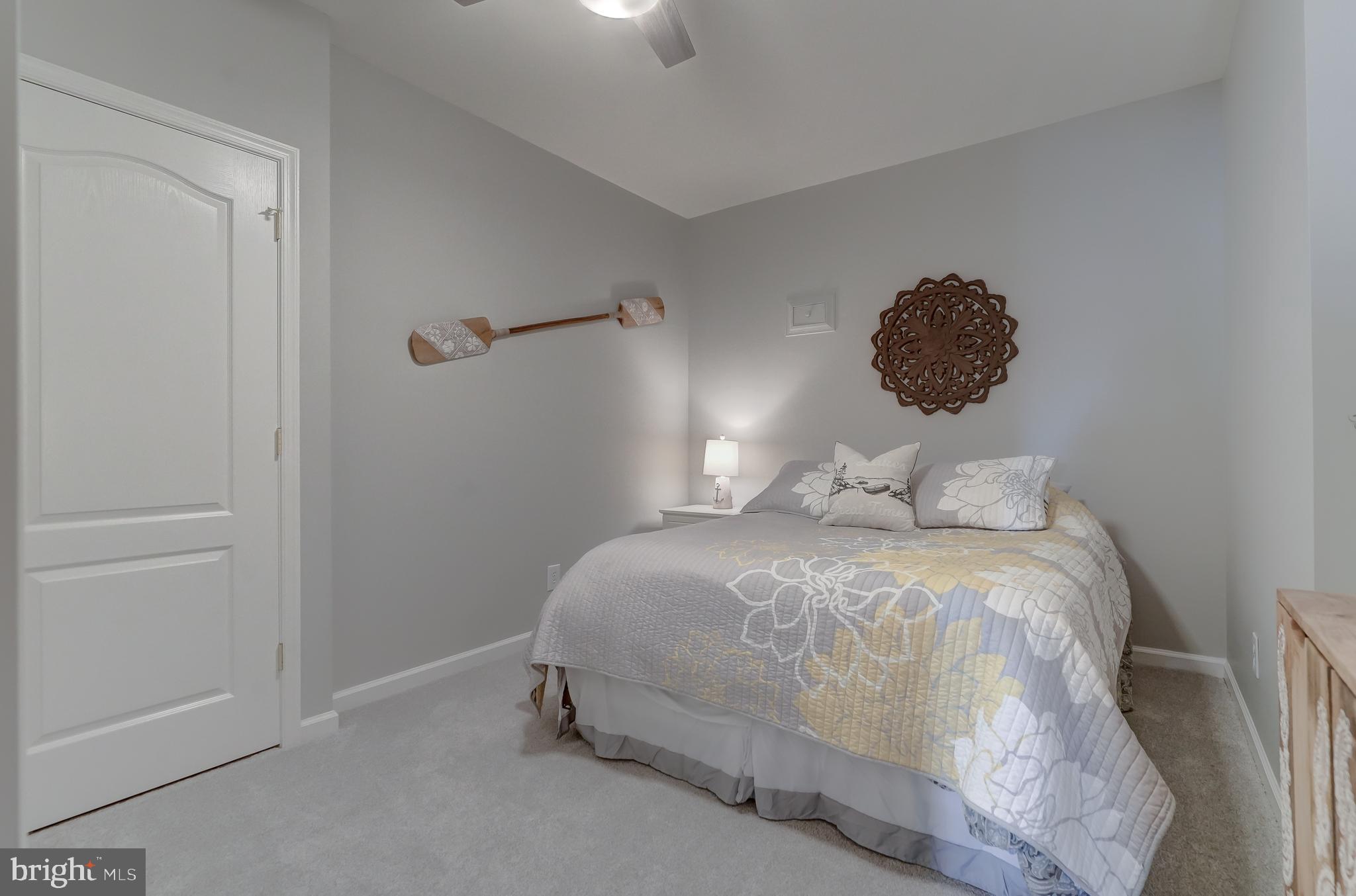 FRESHWATER ESTATES - Residential