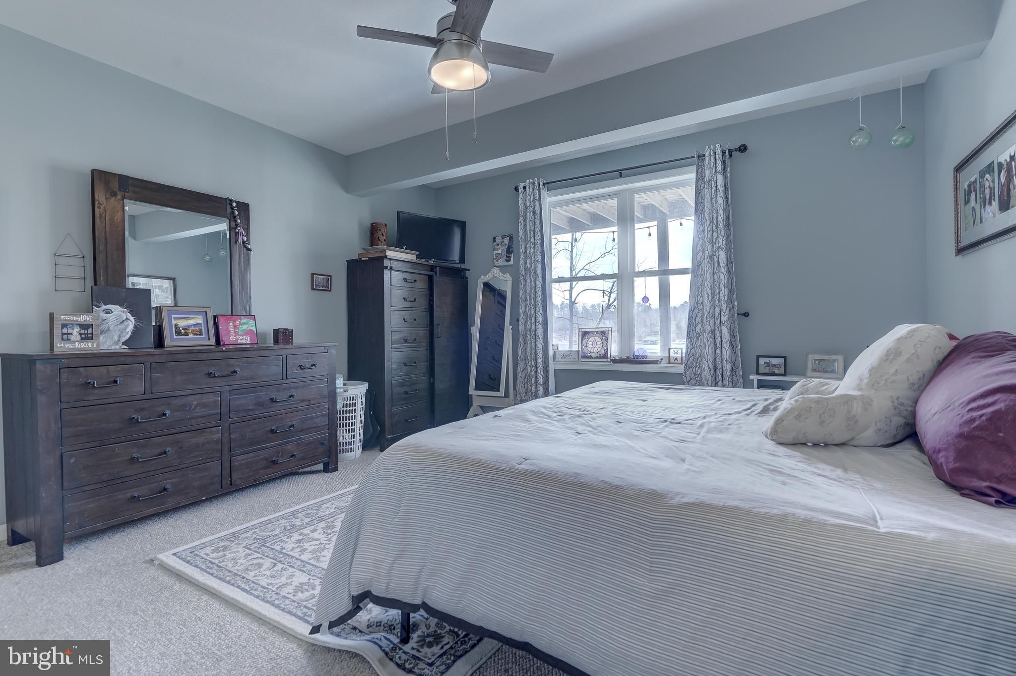 FRESHWATER ESTATES - Residential