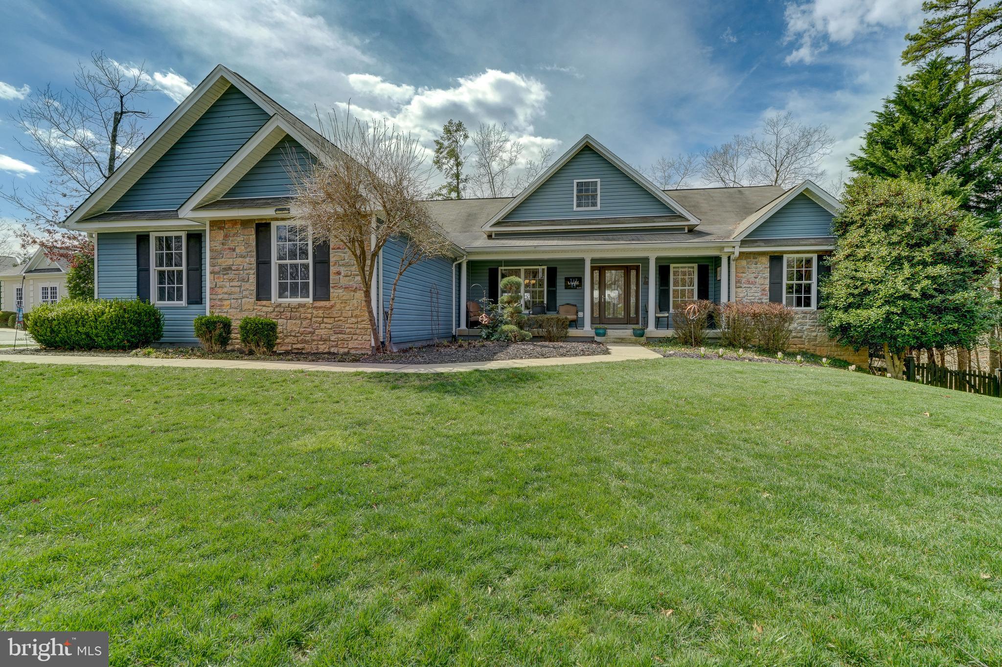 FRESHWATER ESTATES - Residential