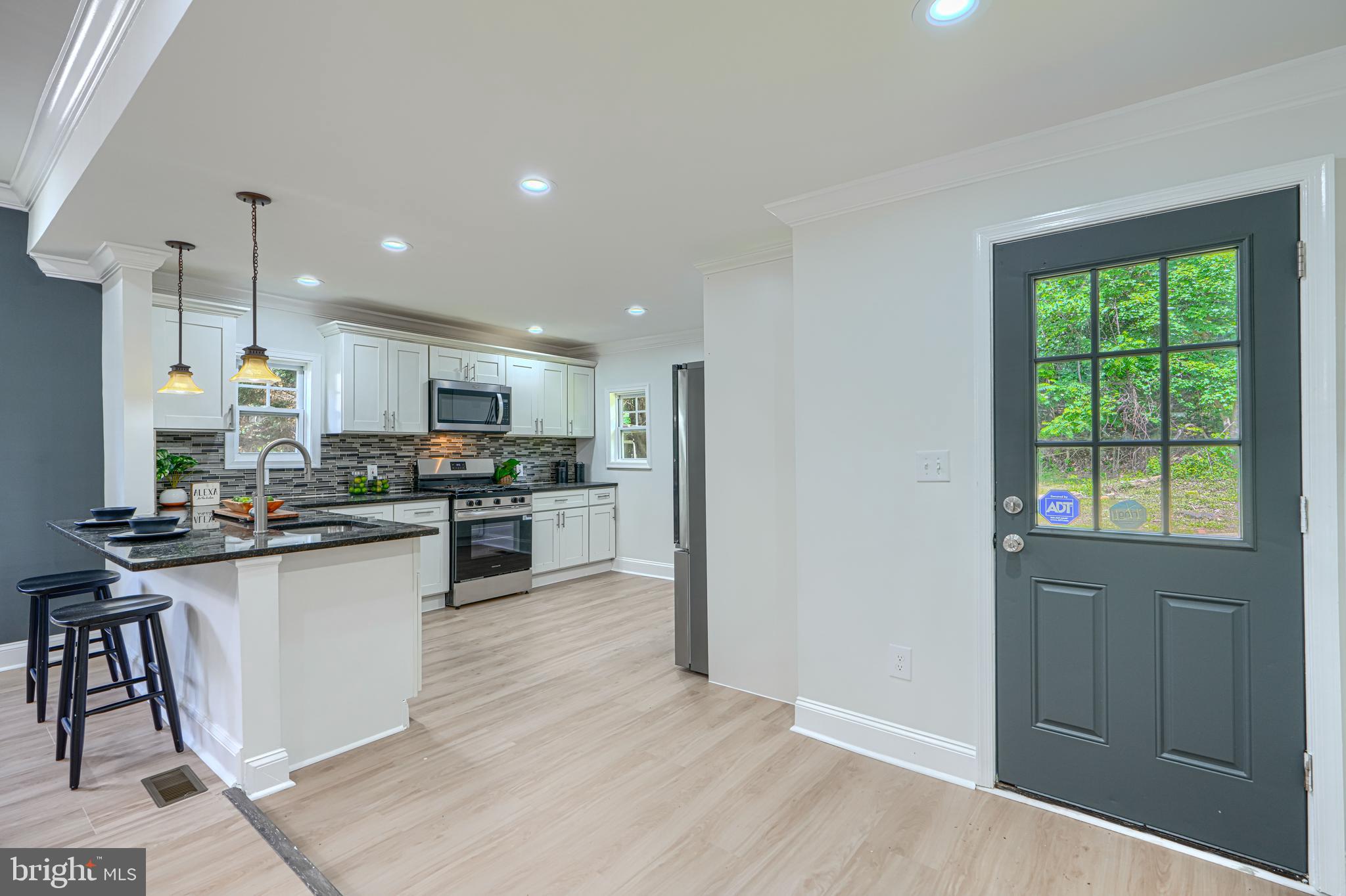 WEST FOREST PARK - Residential
