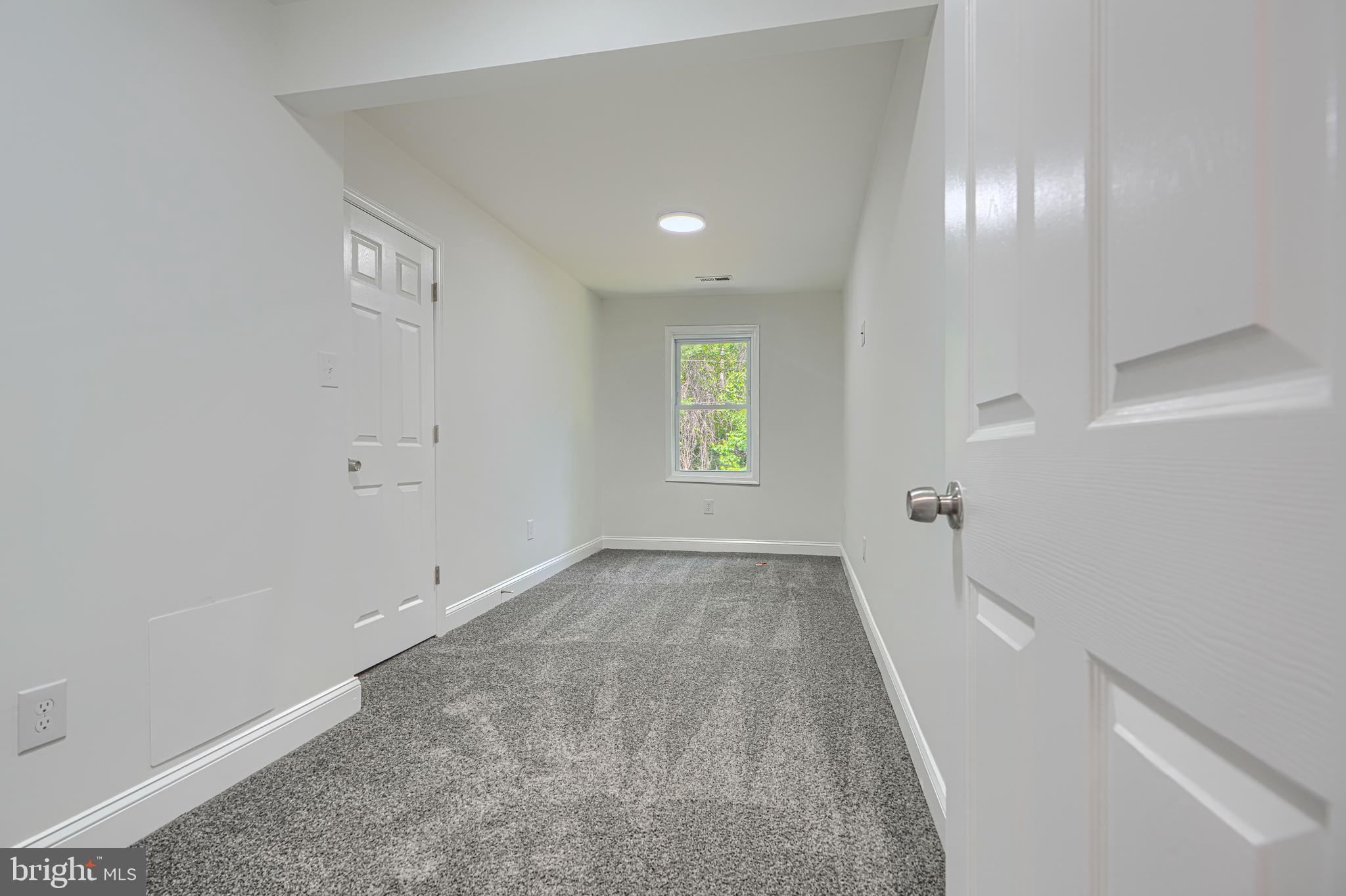 WEST FOREST PARK - Residential