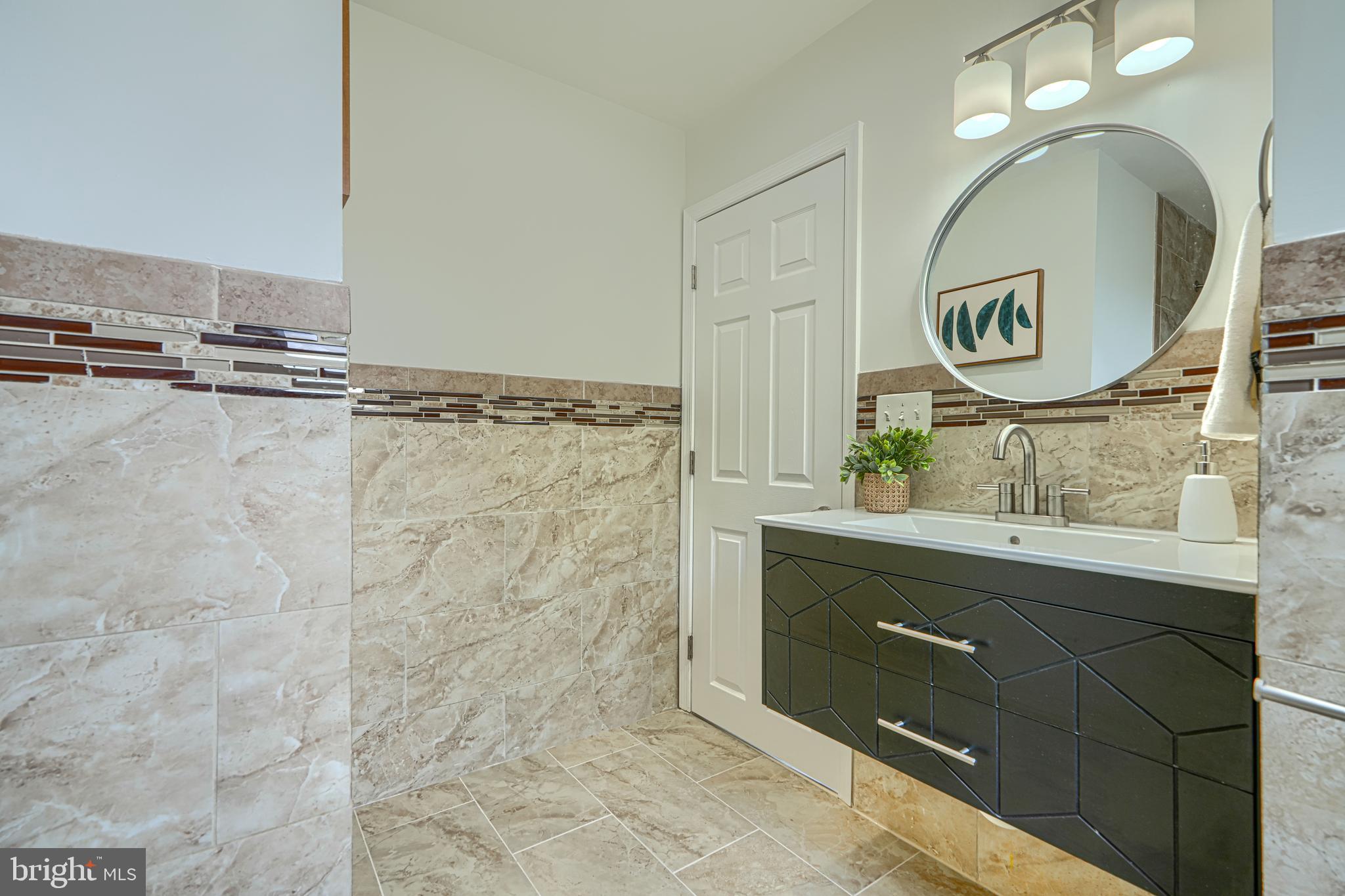 WEST FOREST PARK - Residential