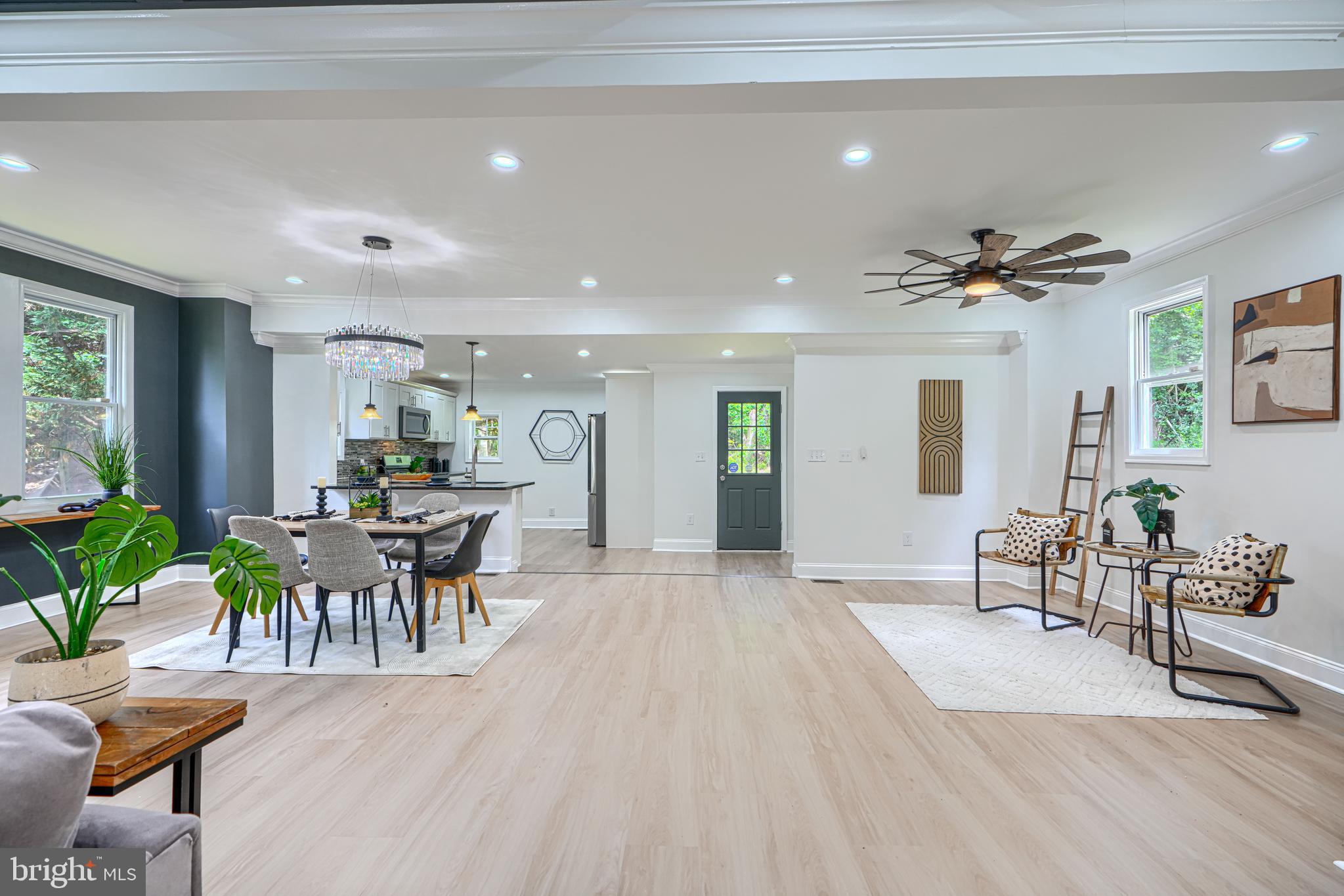 WEST FOREST PARK - Residential