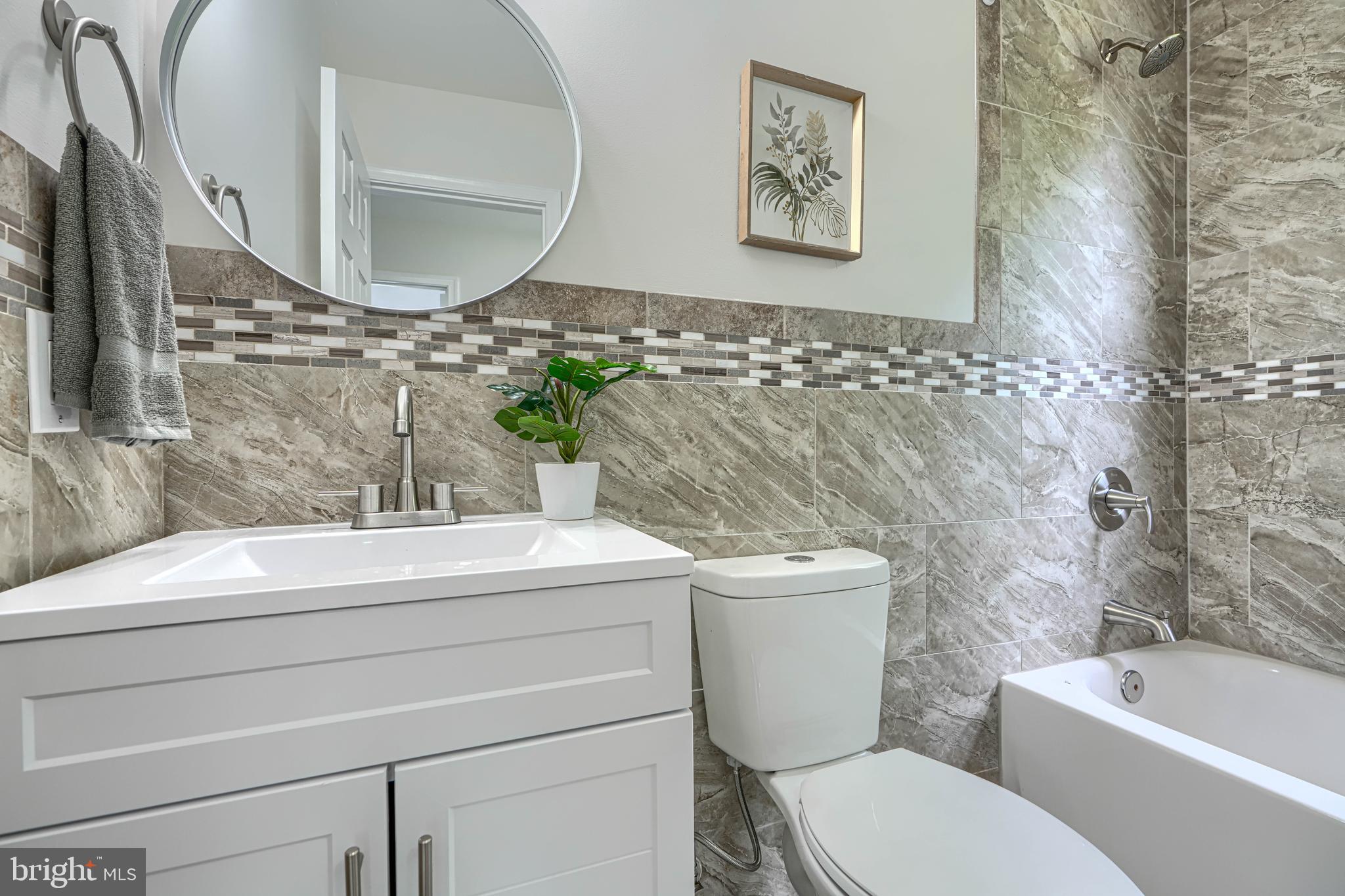 WEST FOREST PARK - Residential