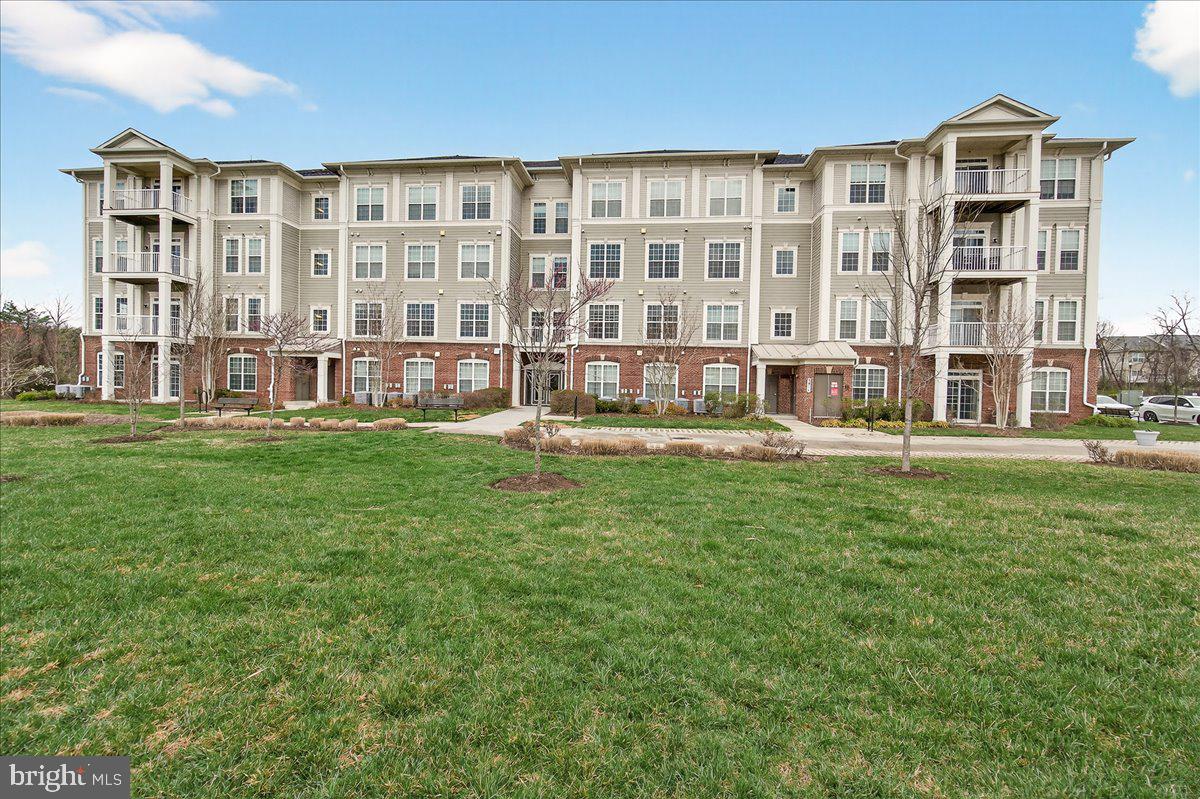 NORBECK CROSSING - Residential