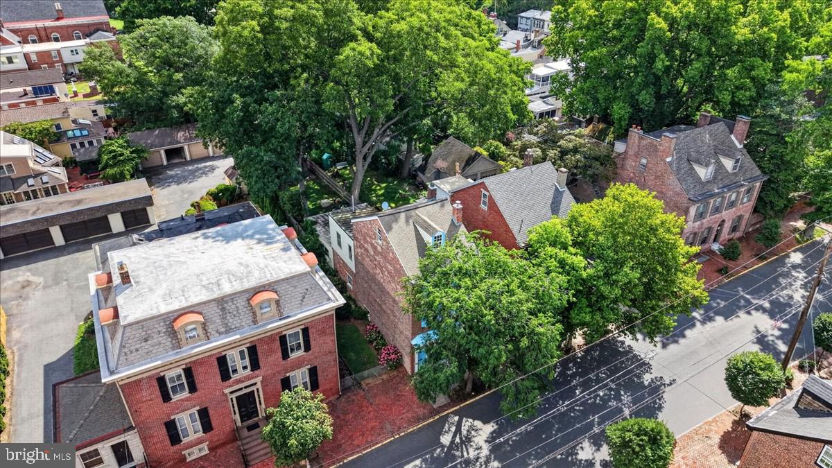 OLD NEW CASTLE - Residential