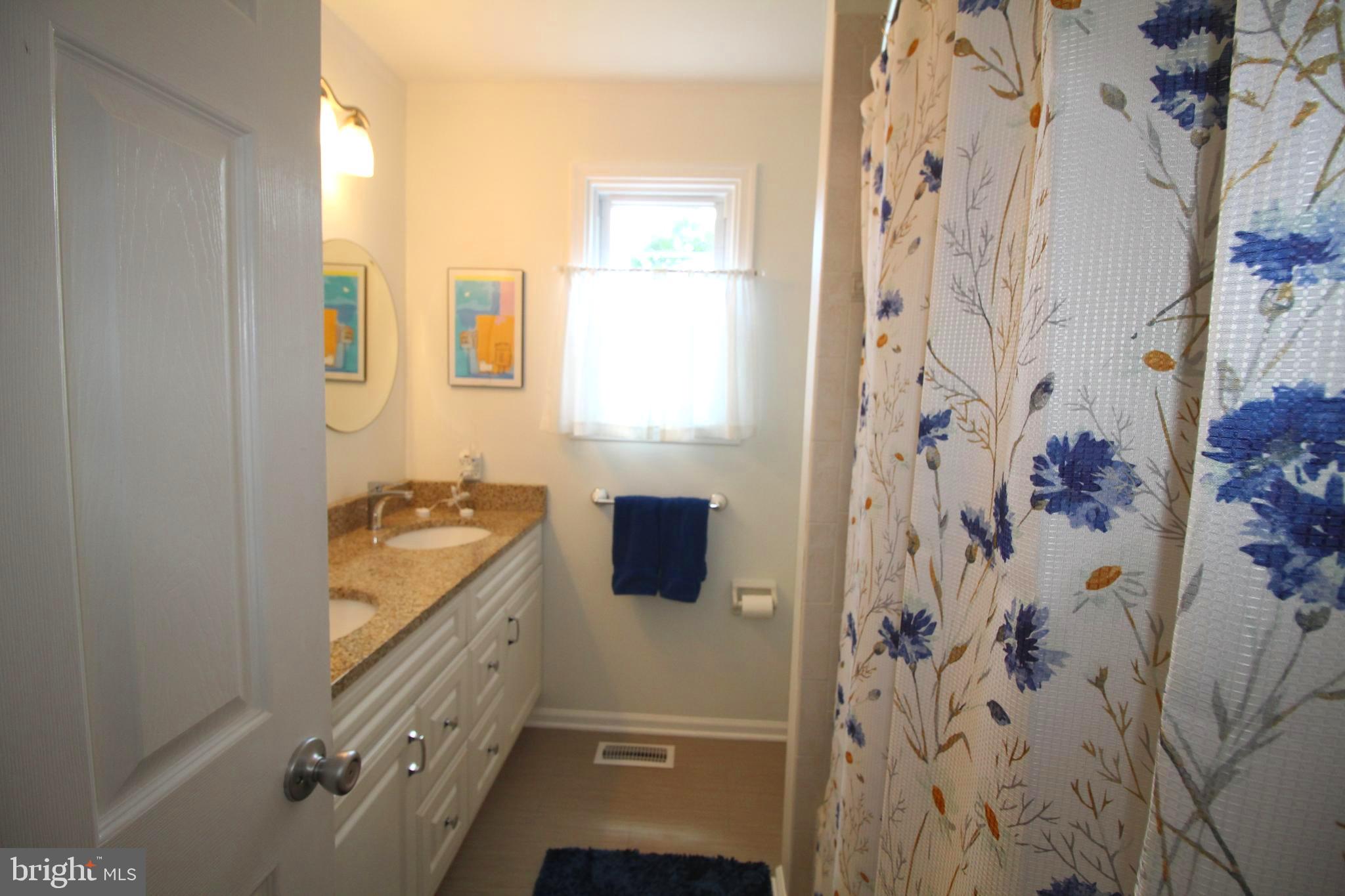 MILL CREEK VIL - Residential
