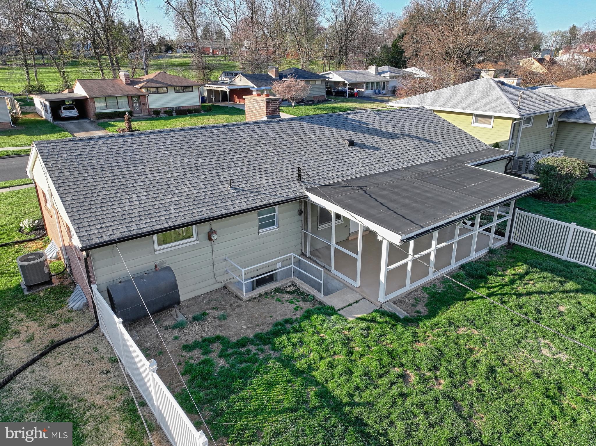CAMP HILL - Residential