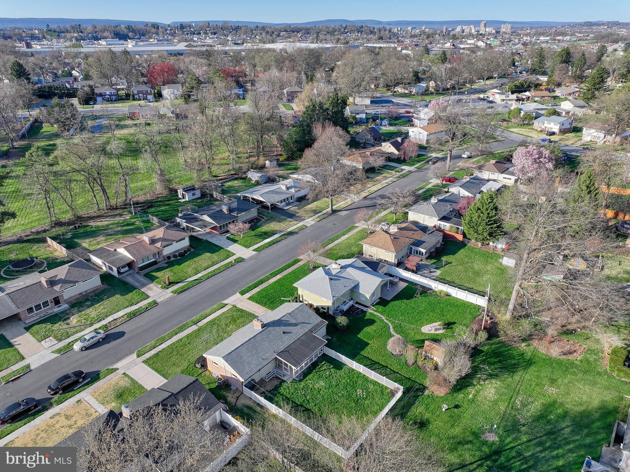 CAMP HILL - Residential