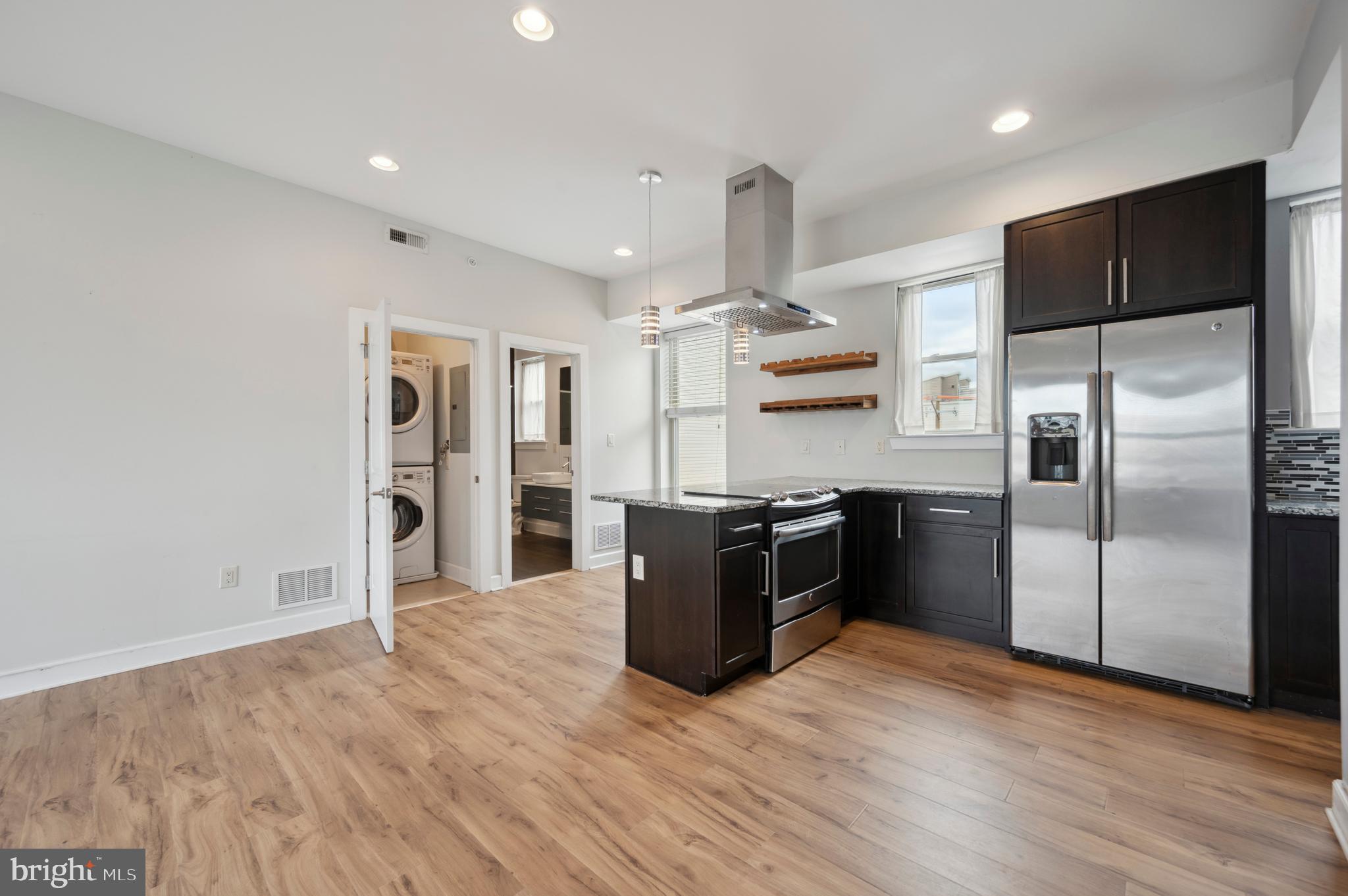 FAIRMOUNT - Residential