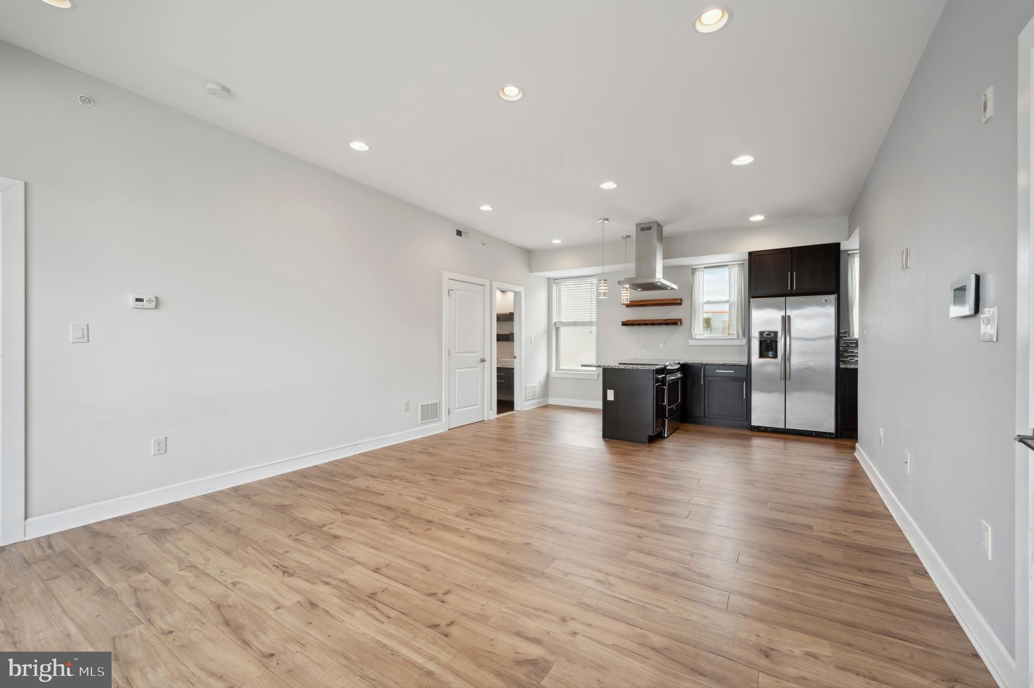 FAIRMOUNT - Residential
