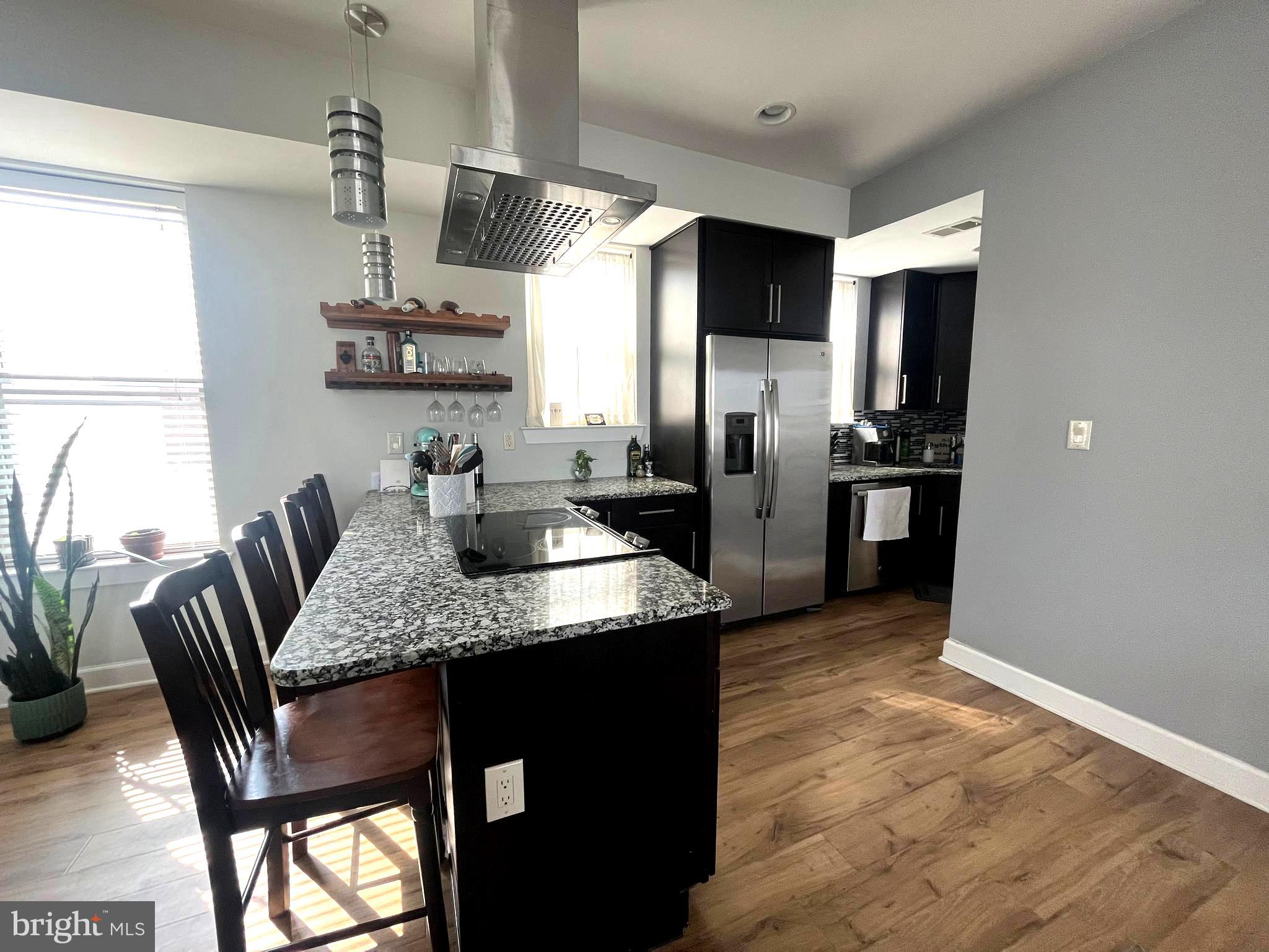 FAIRMOUNT - Residential