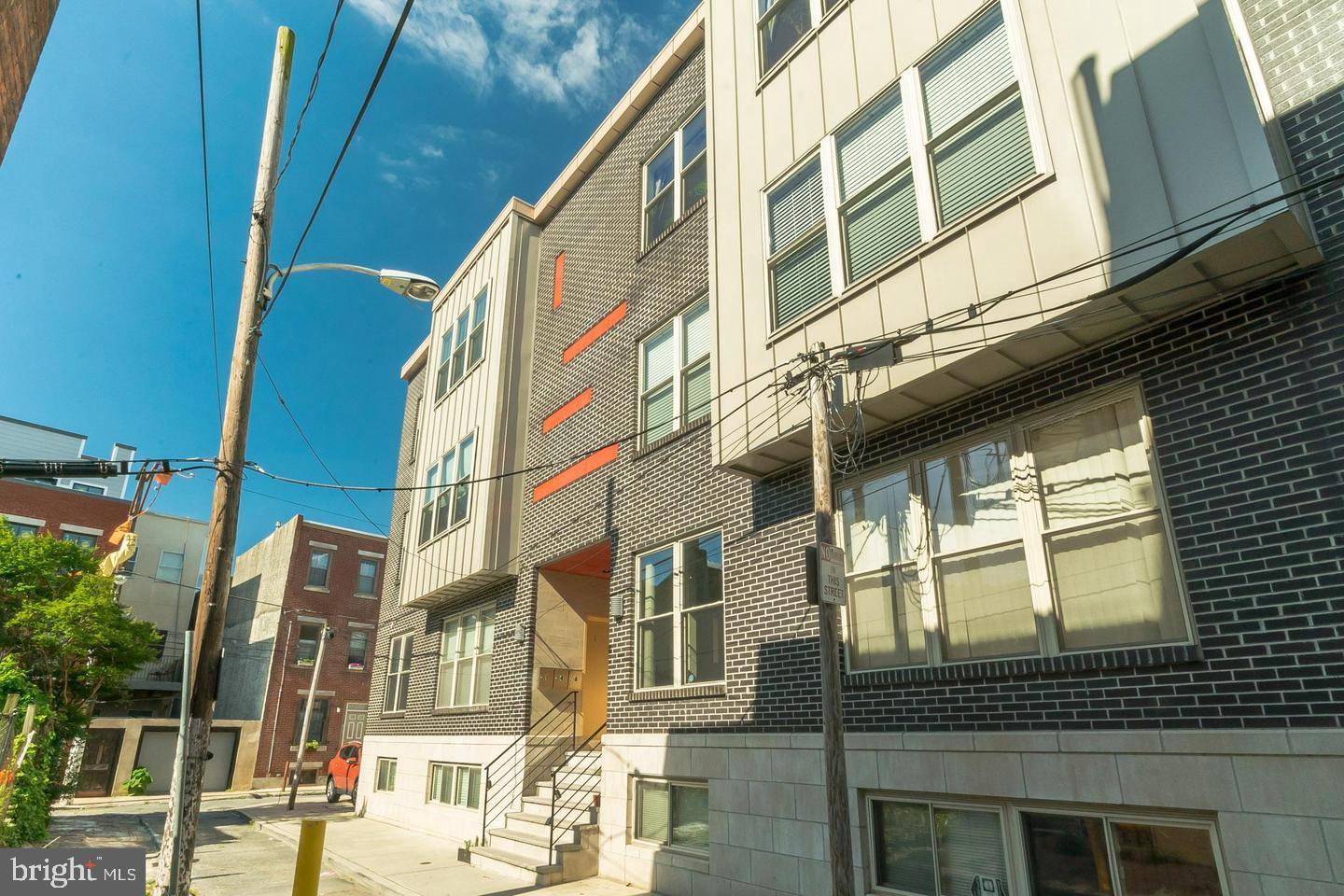 FAIRMOUNT - Residential