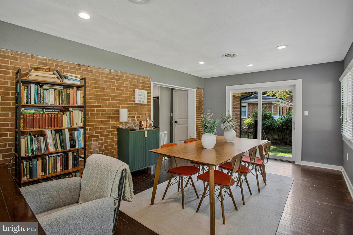ROSE HAVEN - Residential