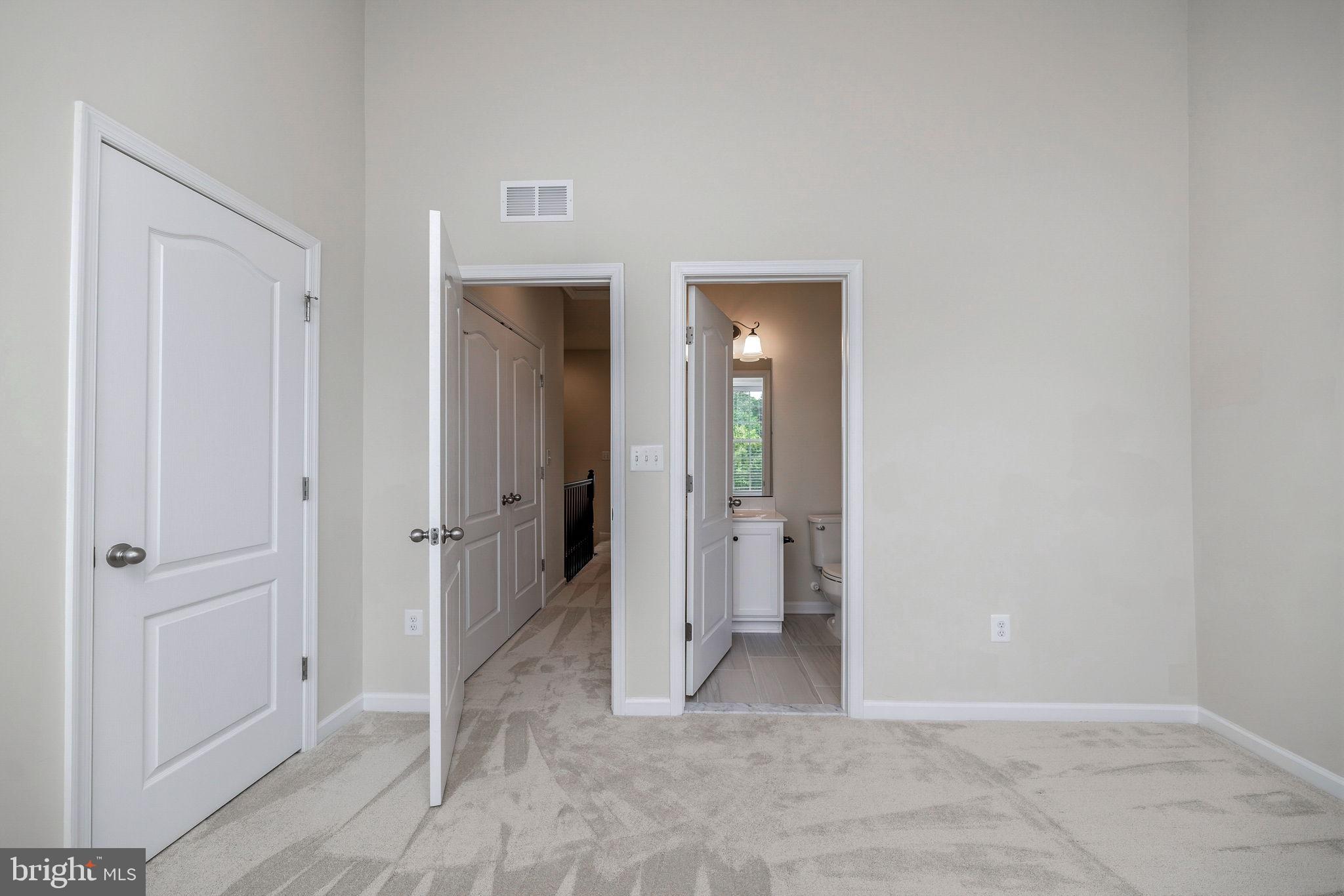 SEVERN HOLLOW - Residential