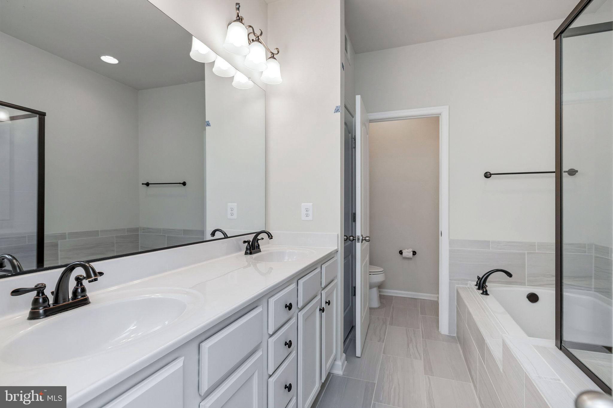 SEVERN HOLLOW - Residential