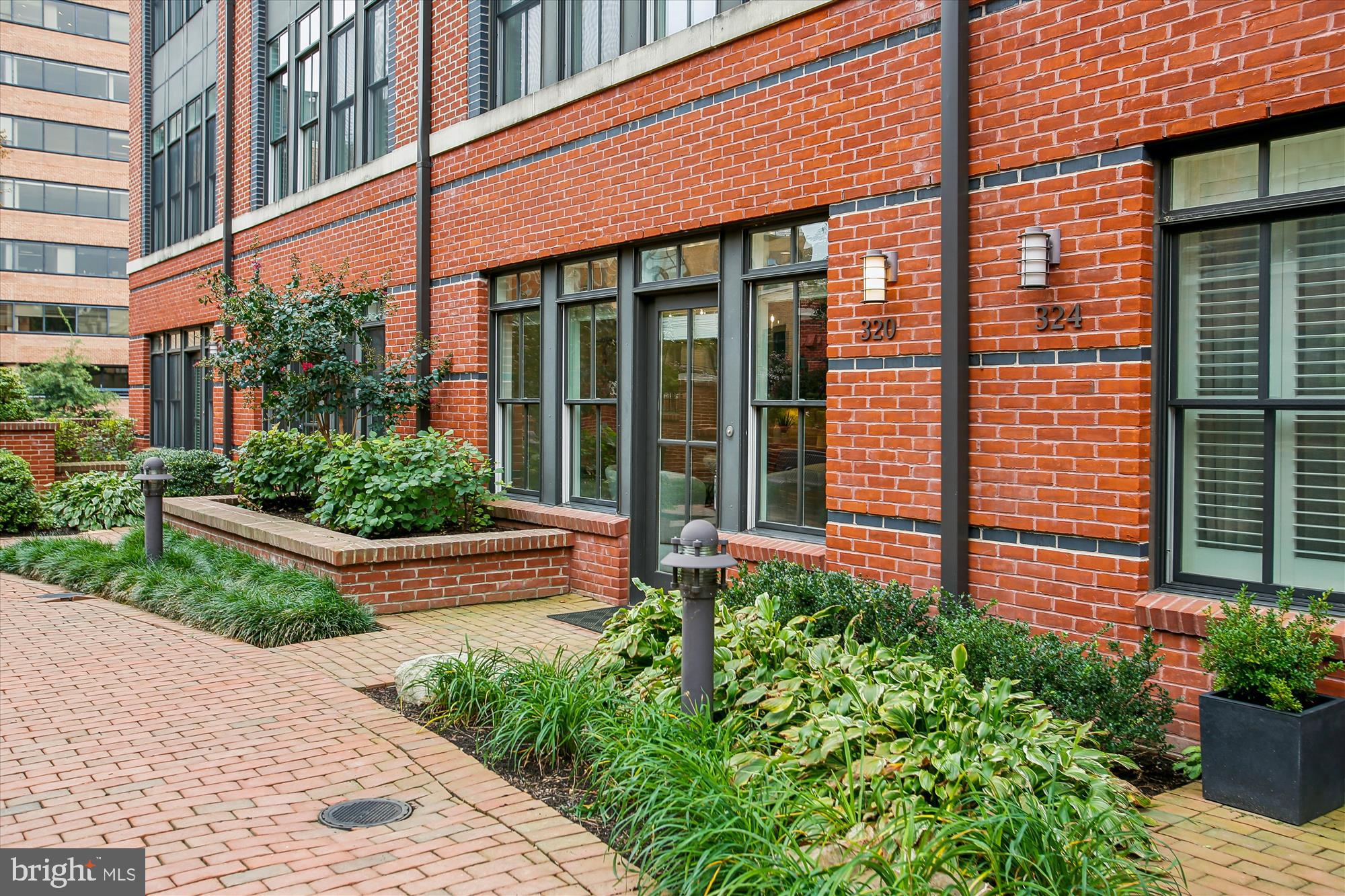 PRINTERS ROW - Residential